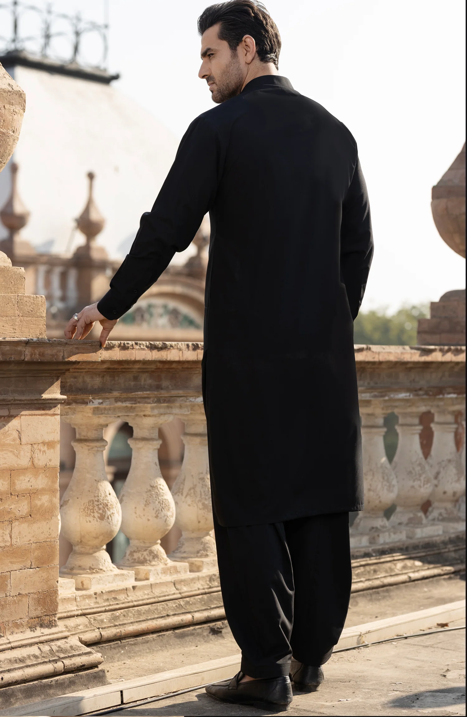 BLACK BLENDED KAMEEZ SHALWAR WAISTCOAT - Image 8