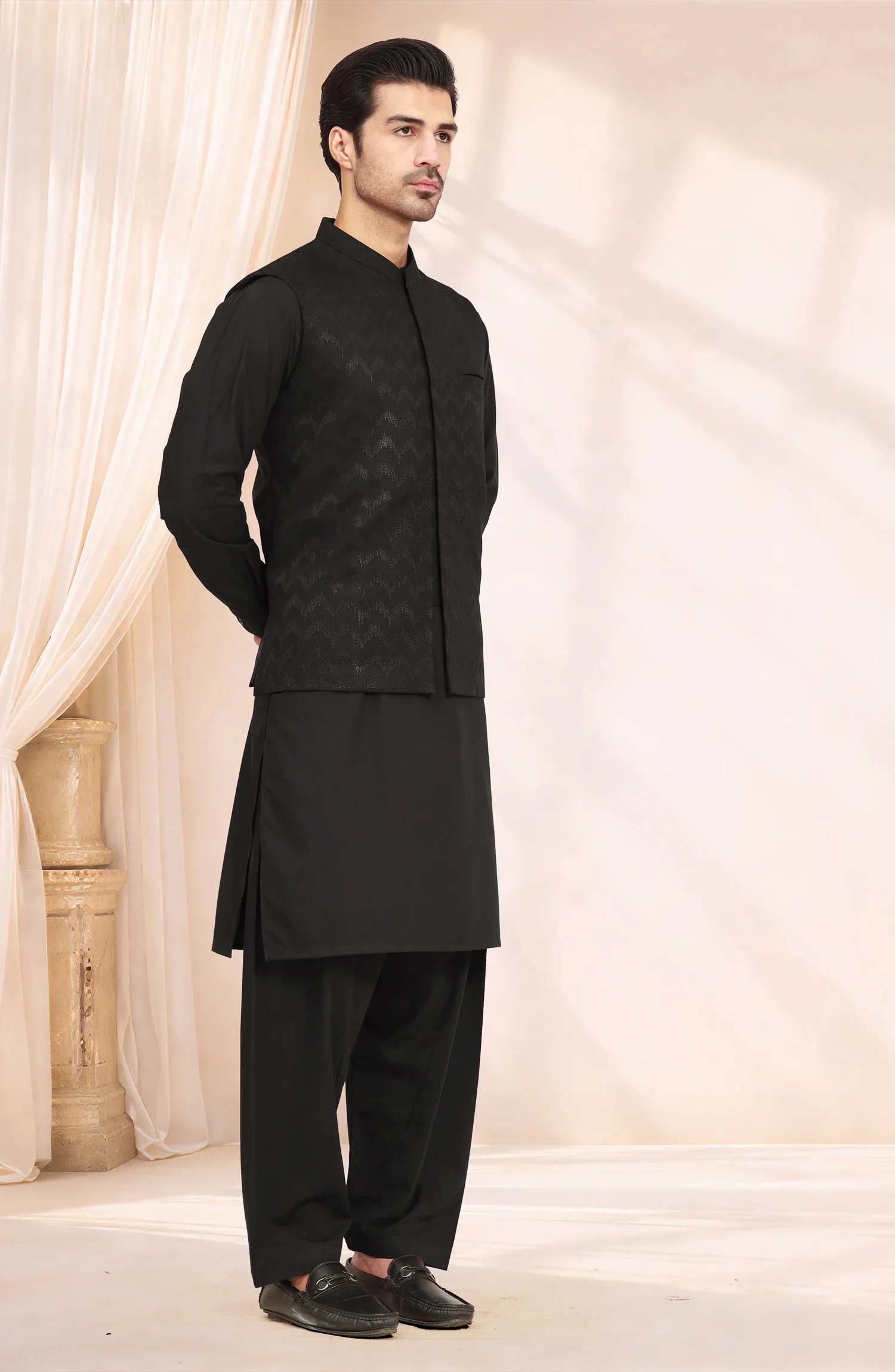 BLACK BLENDED KAMEEZ SHALWAR WITH EMBROIDERED WAISTCOAT - Image 4