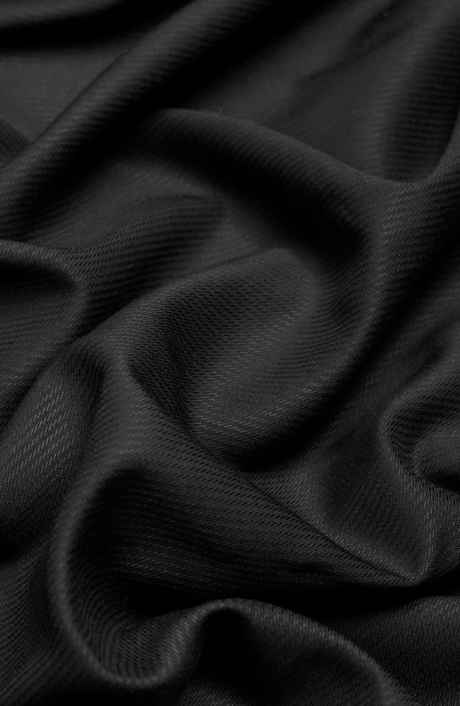 BLACK BLENDED UNSTITCHED - Image 3