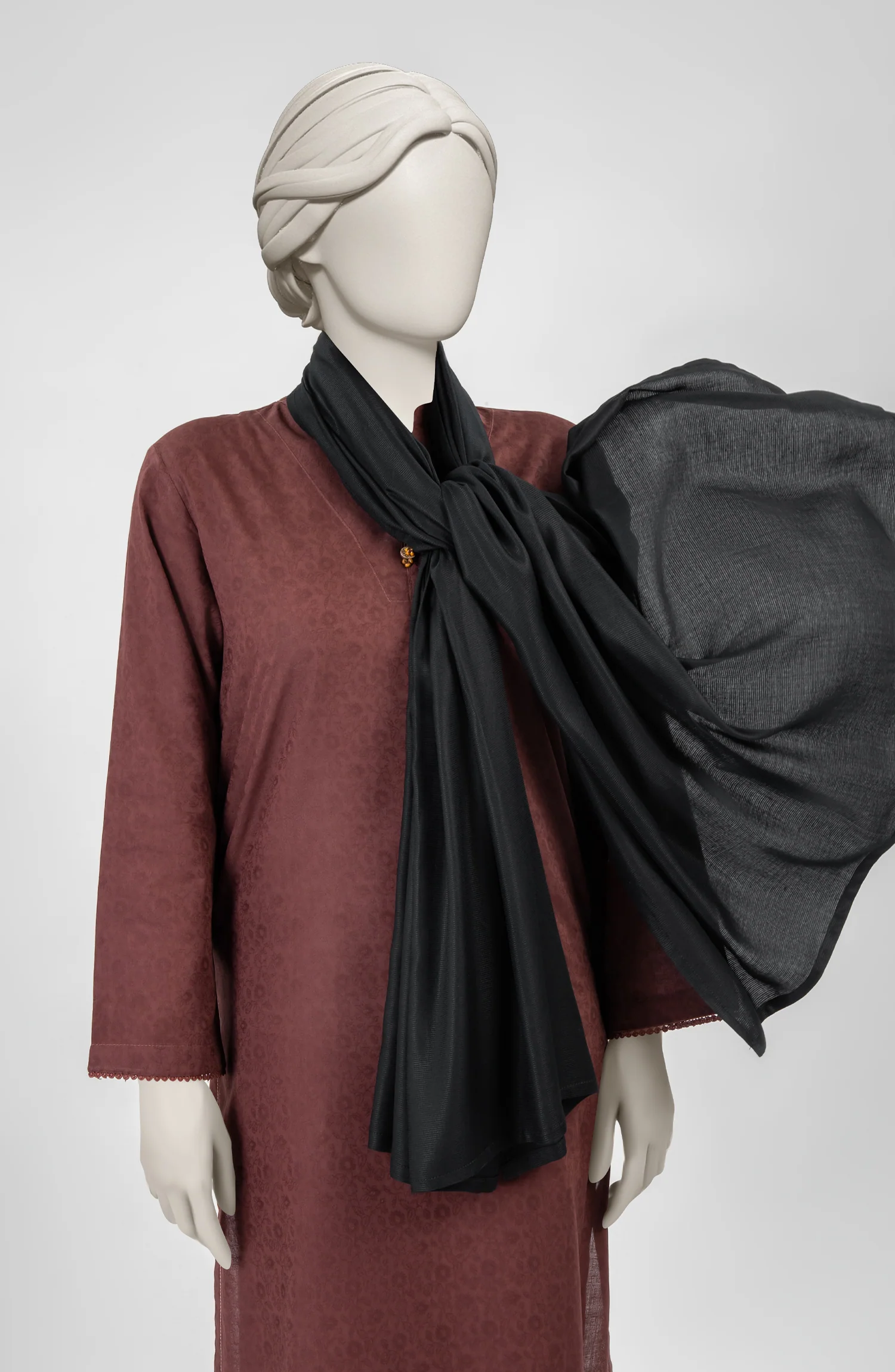 BLACK VISCOSE STOLE