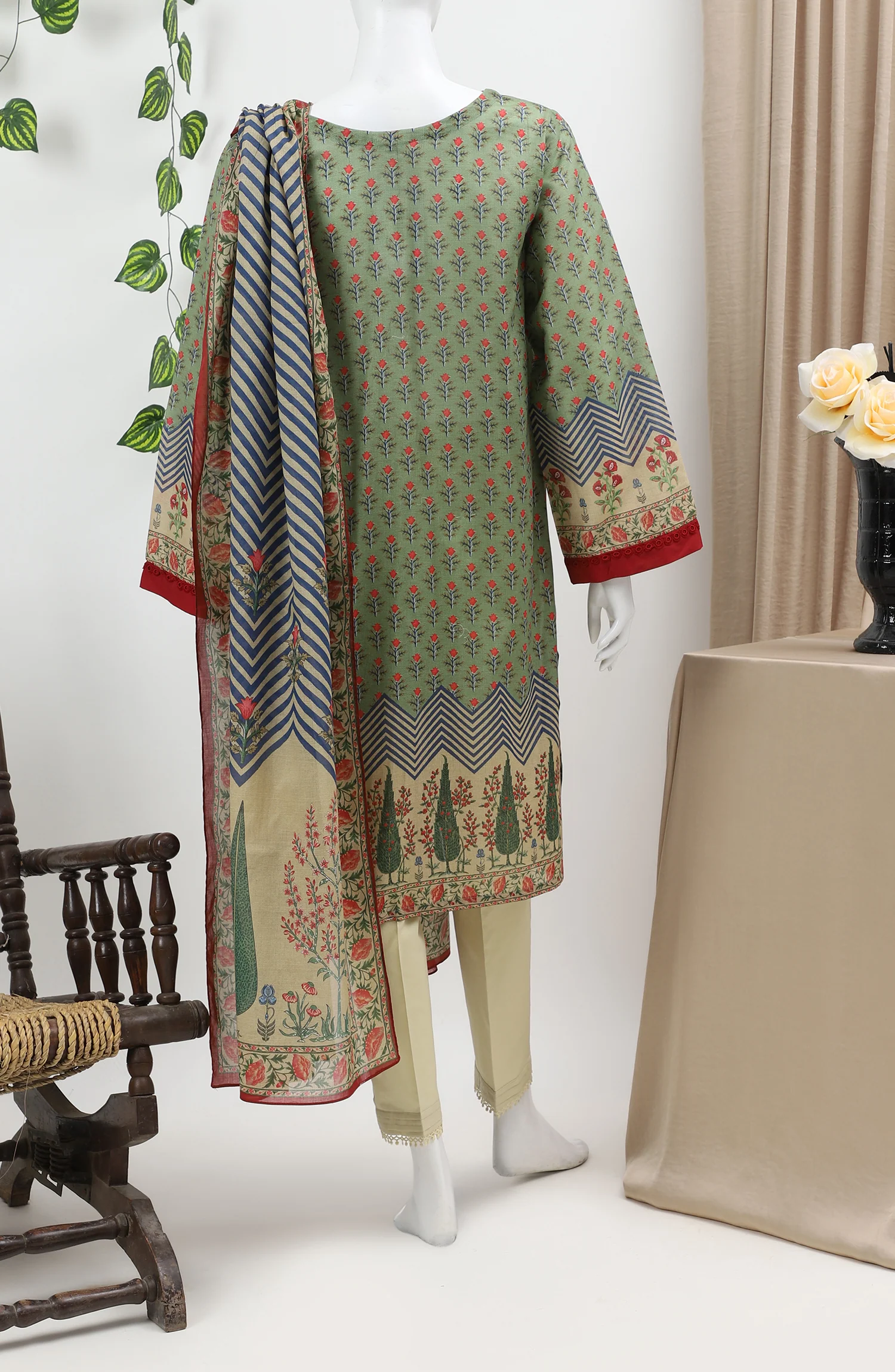 CHARBAGH 3PC STITCHED SUIT - Image 4