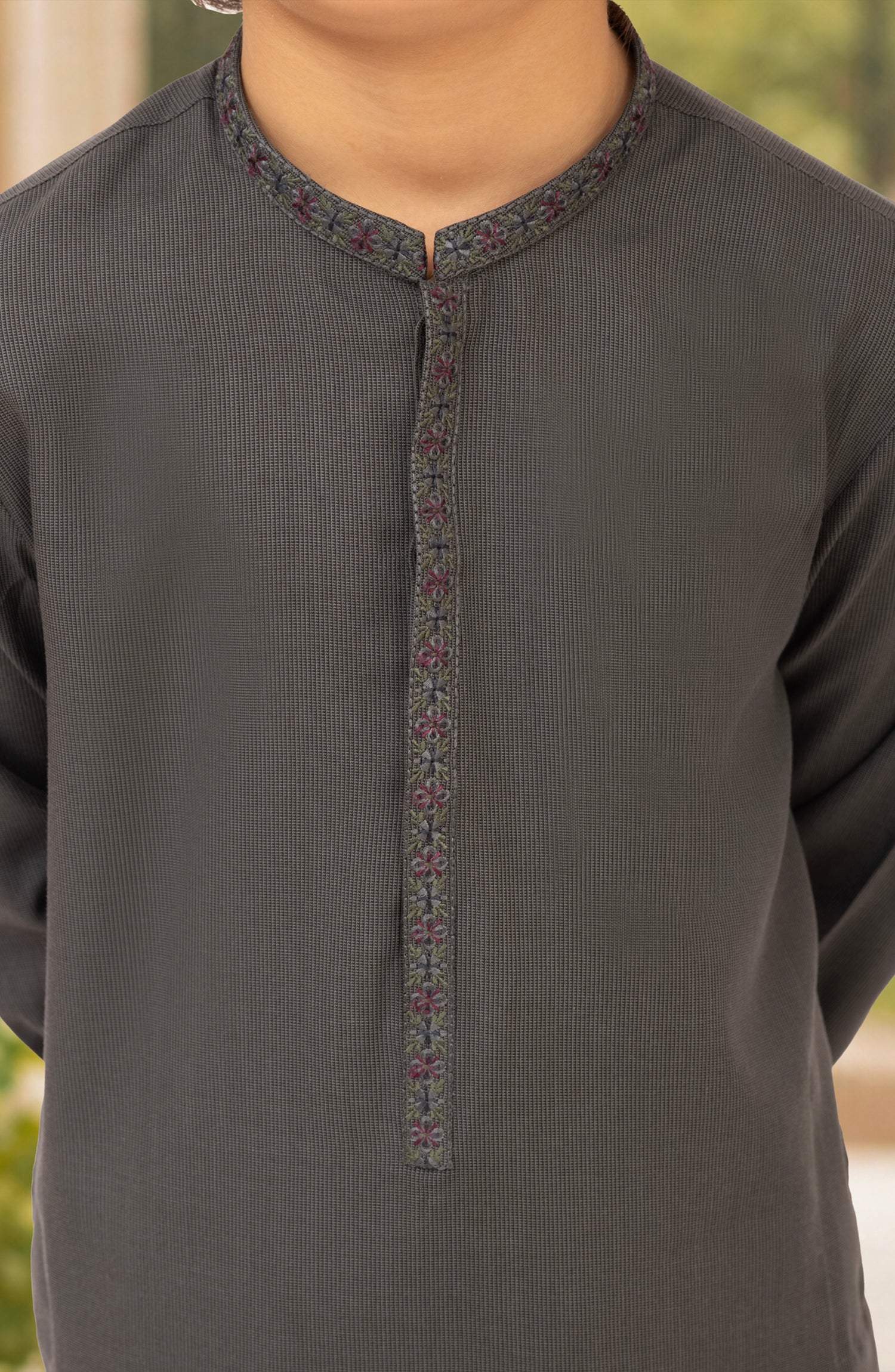 CHARCOAL 100% COTTON EMBROIDERED KURTA - Image 4