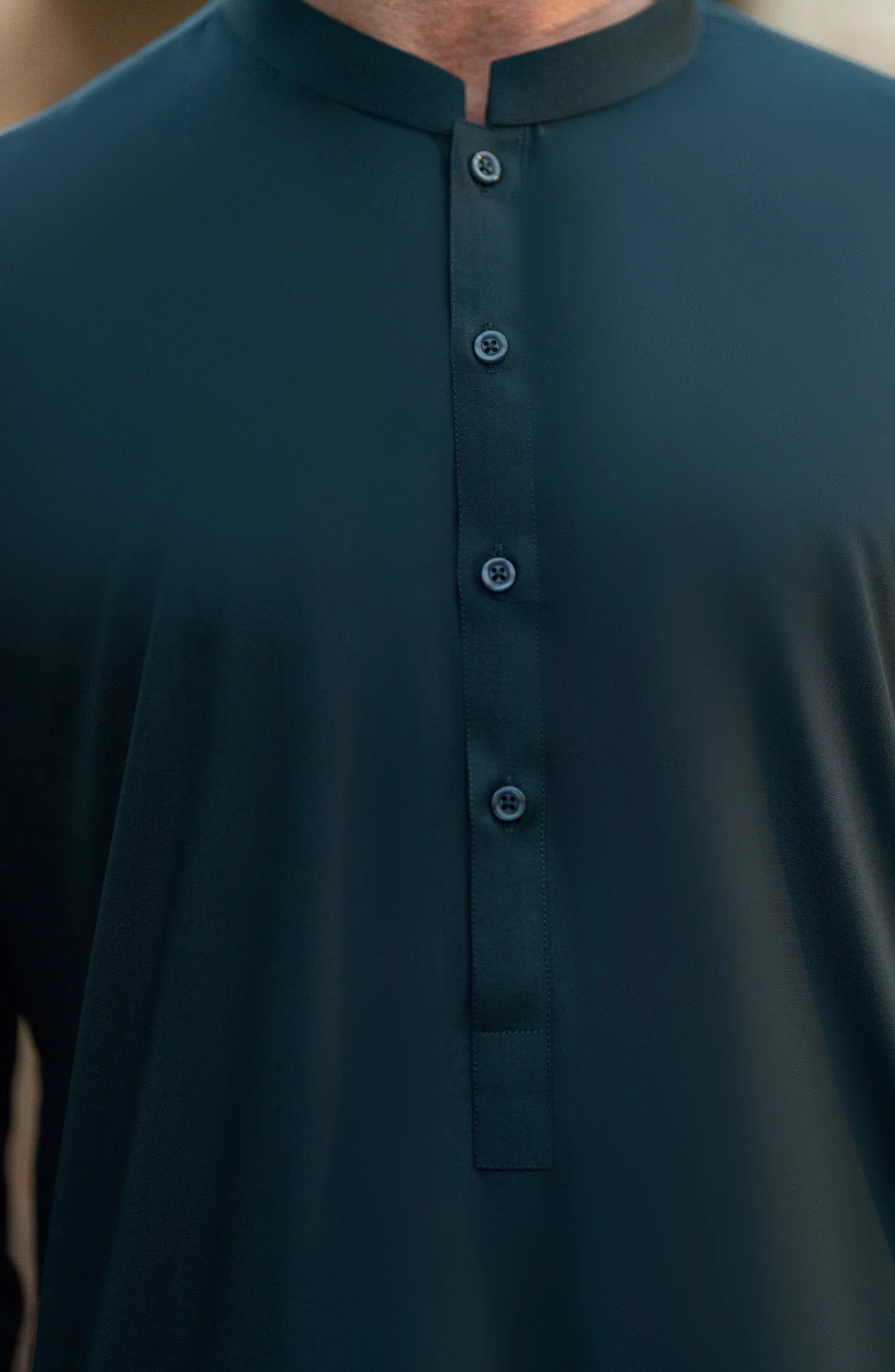CHARCOAL BLENDED KAMEEZ SHALWAR WITH WAIST COAT - Image 4