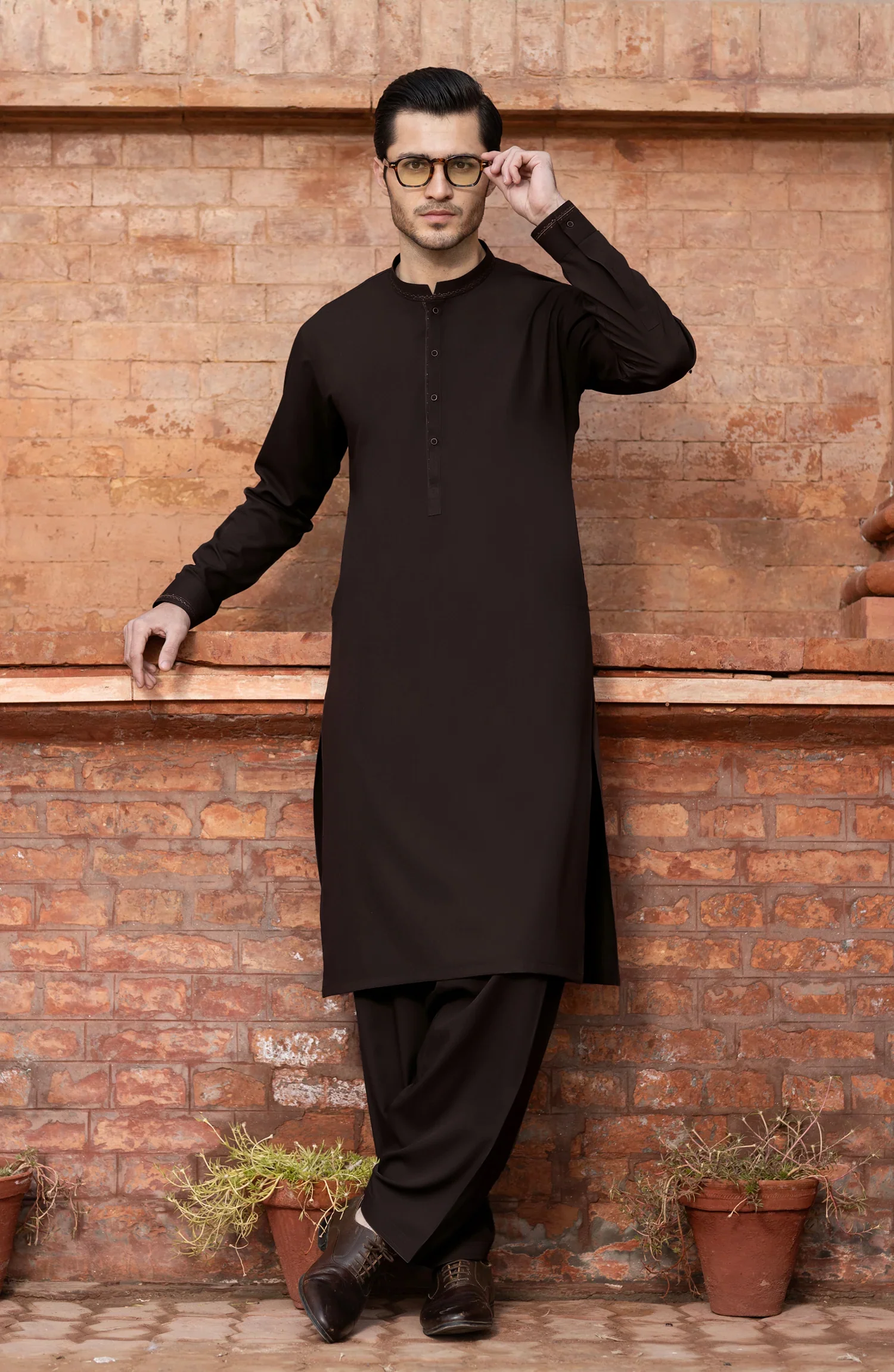CHOCOLATE-BROWN BLENDED EMBROIDERED KAMEEZ SHALWAR - Image 5