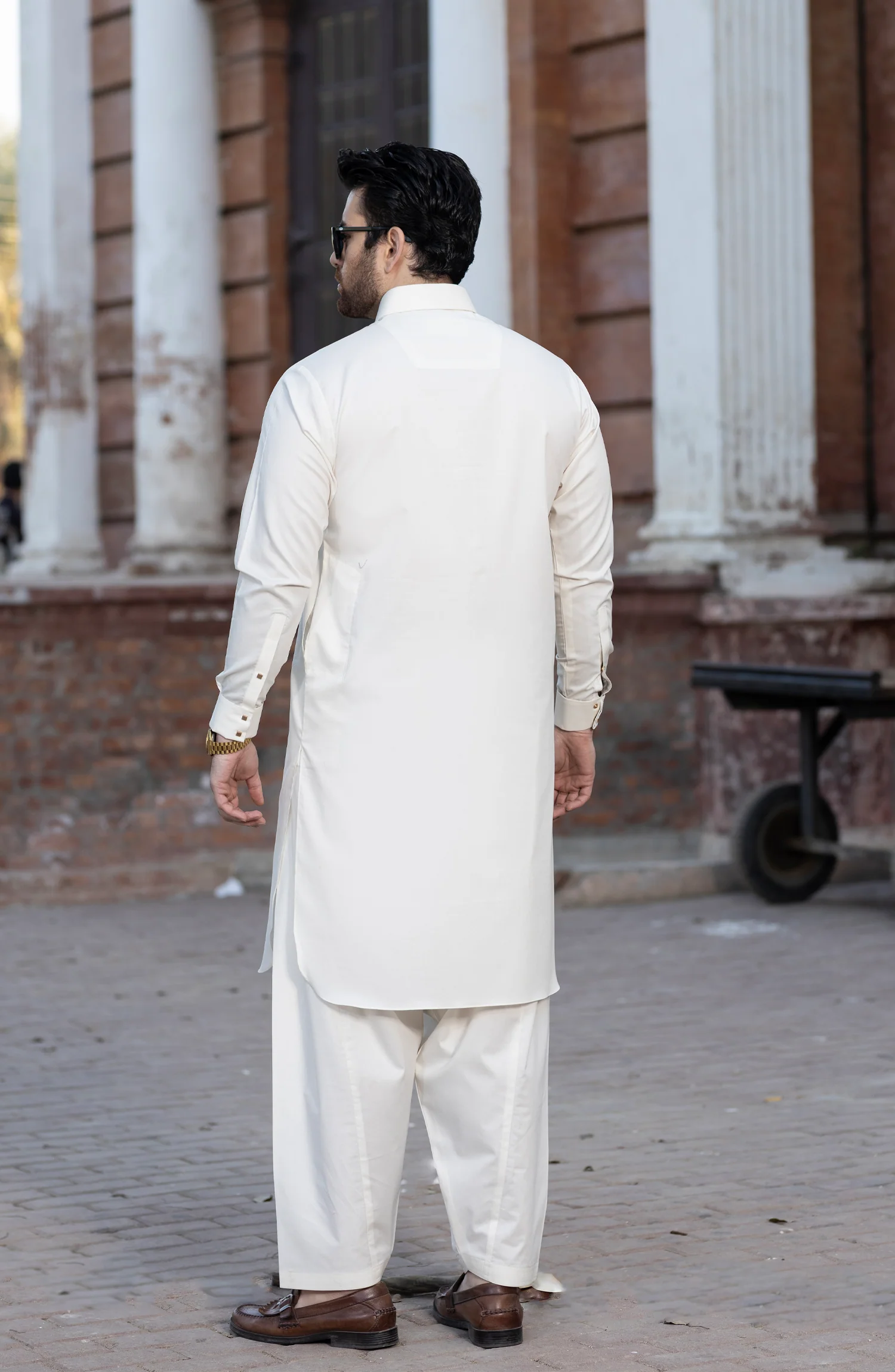 CREAM 100% COTTON KAMEEZ SHALWAR - Image 7