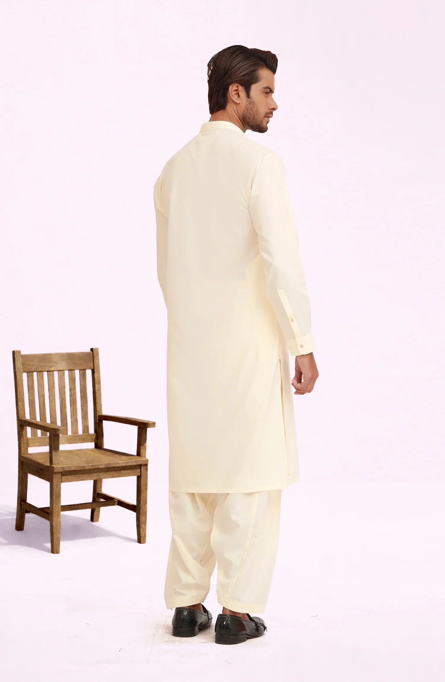 CREAM BLENDED KAMEEZ SHALWAR - Image 4