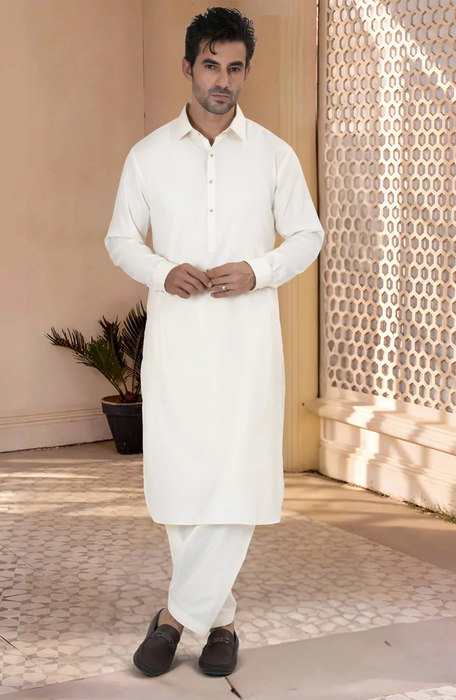 CREAM BLENDED KAMEEZ SHALWAR