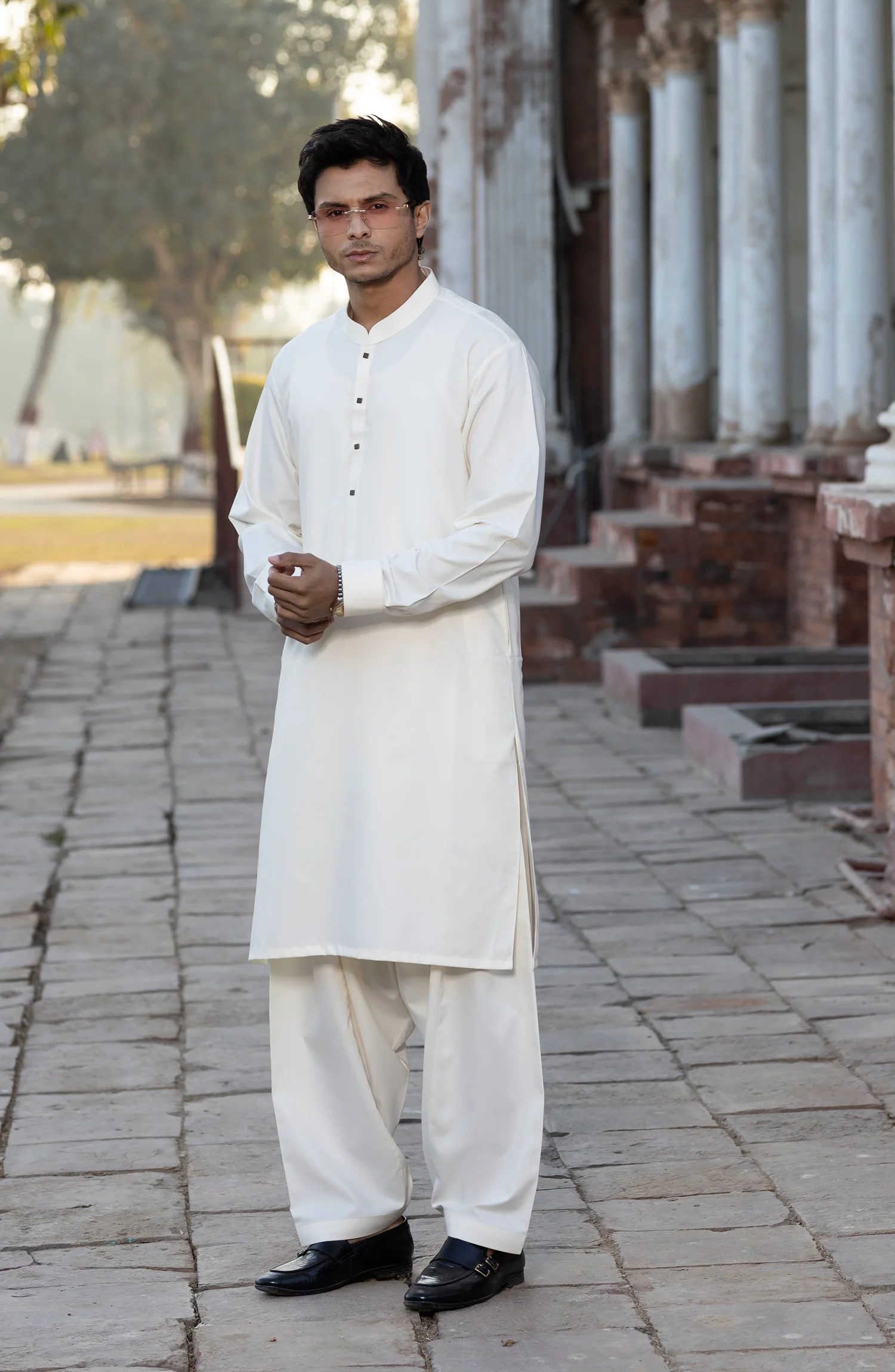 CREAM BLENDED KAMEEZ SHALWAR - Image 6