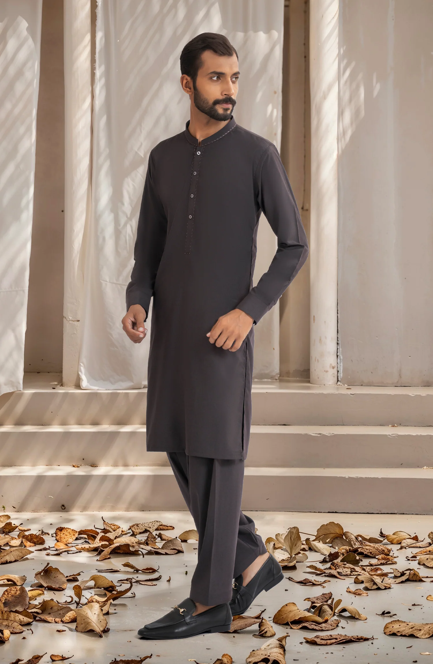 DARK ONYX BLENDED EMBROIDERED KAMEEZ SHALWAR - Image 4