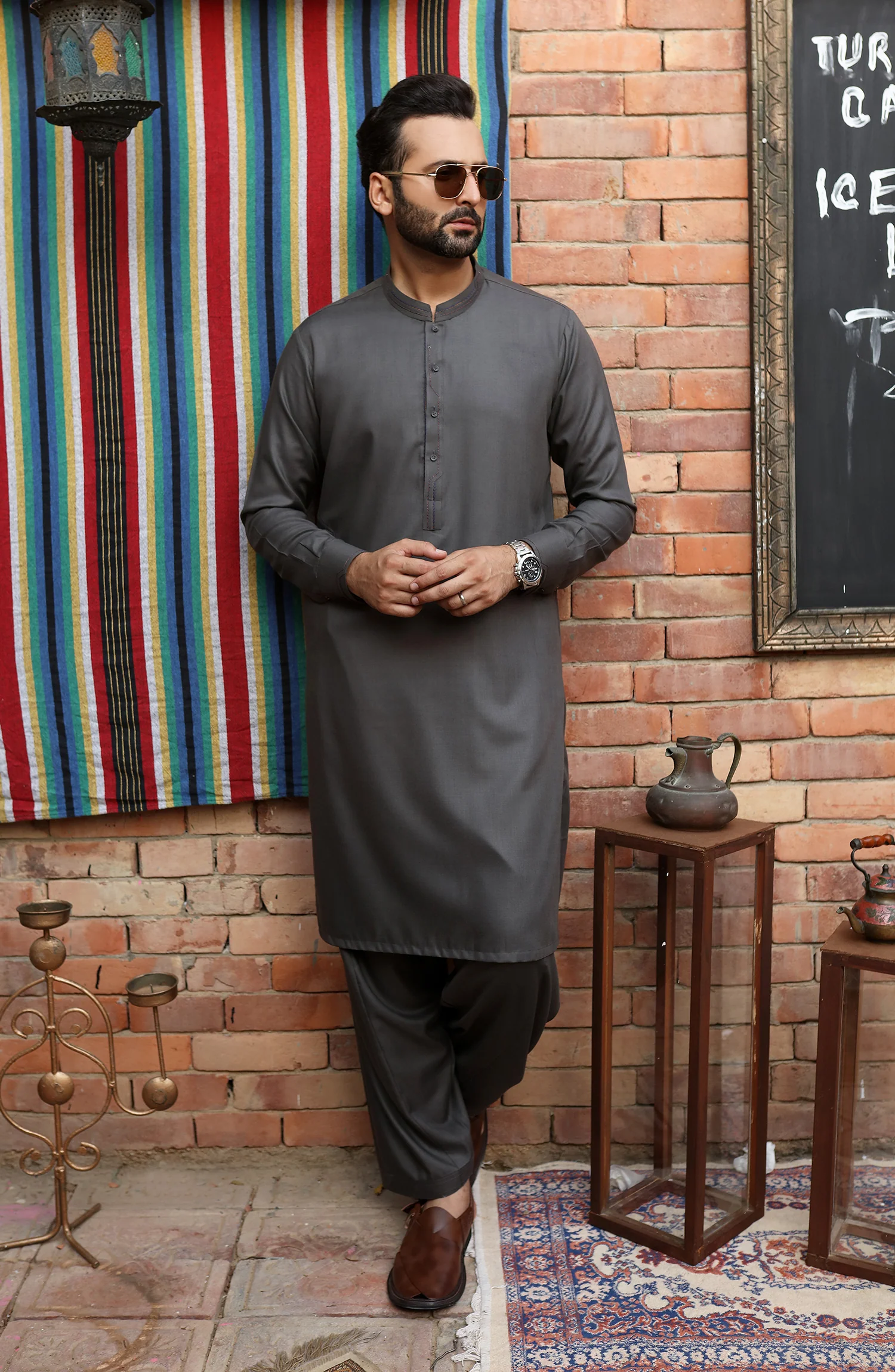 EID FESTIVE'22 MEN KAMEEZ SHALWAR SEMI FORMAL DARK GREY - Image 2