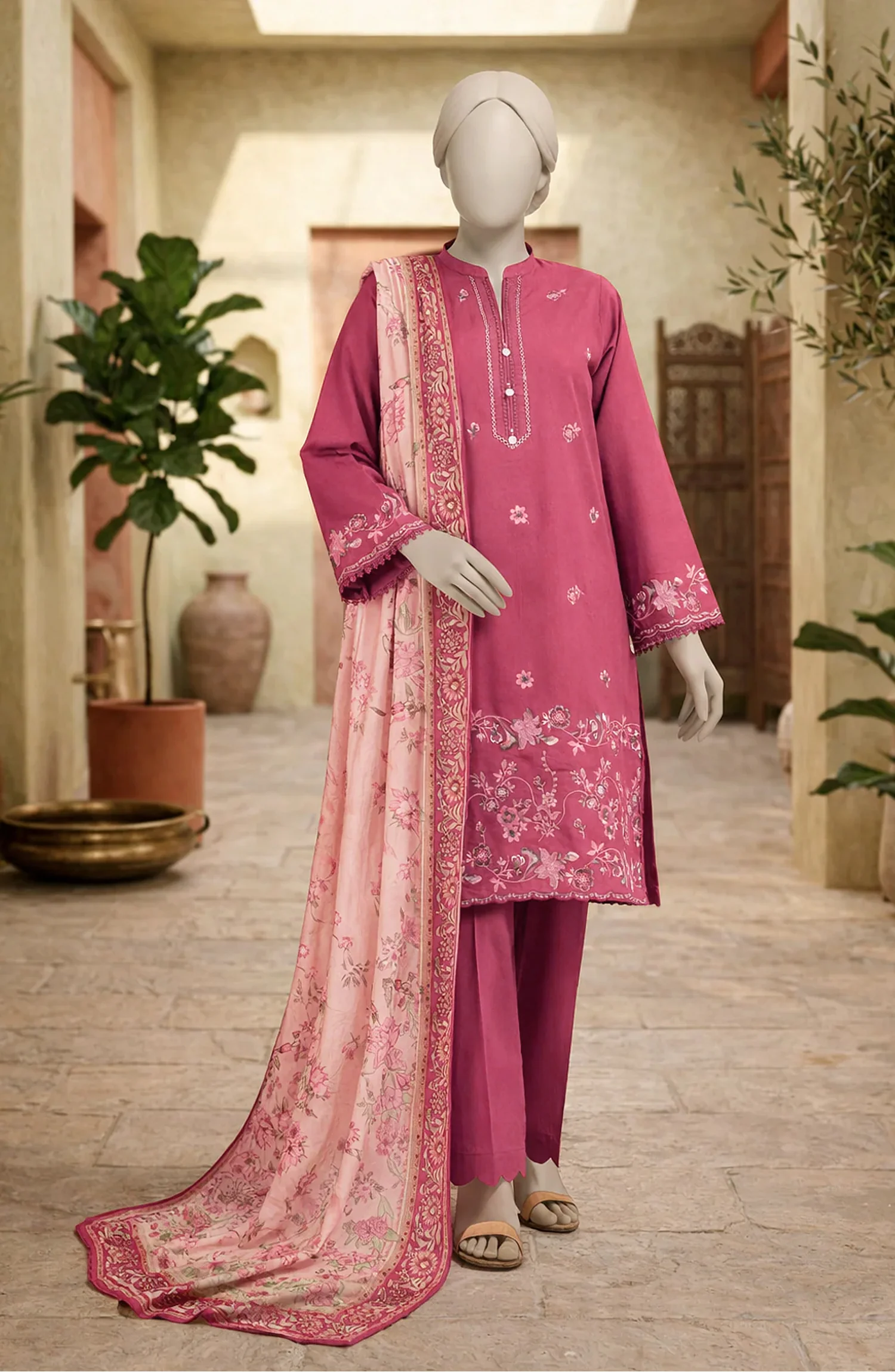 EMBROIDERED CAMBRIC 3PCS UNSTITCHED