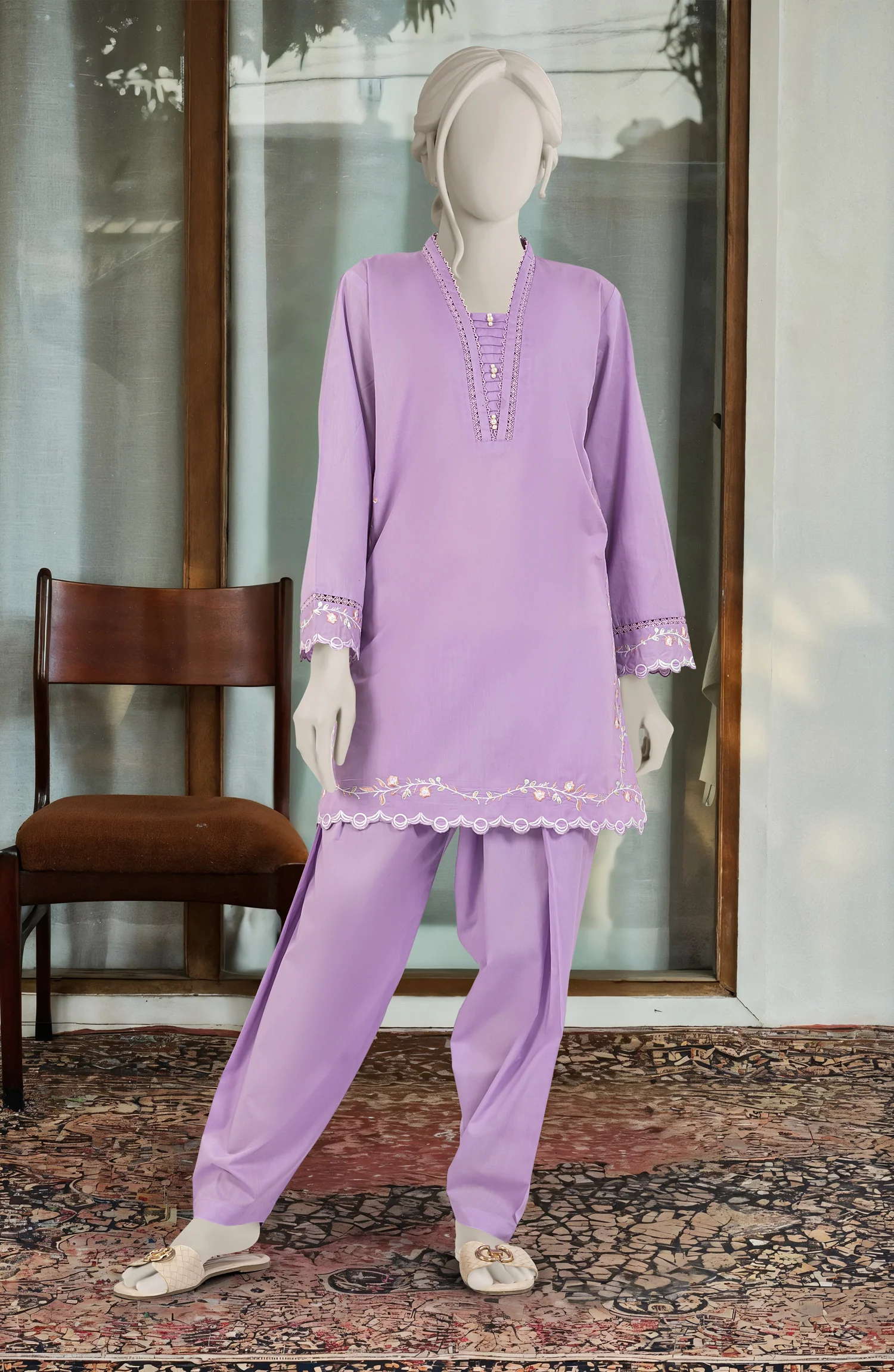 EMBROIDERED CAMBRIC STITCHED 2 PIECE