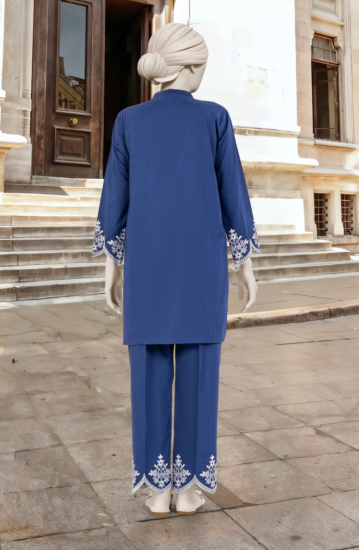 EMBROIDERED CAMBRIC STITCHED 2 PIECE - Image 5
