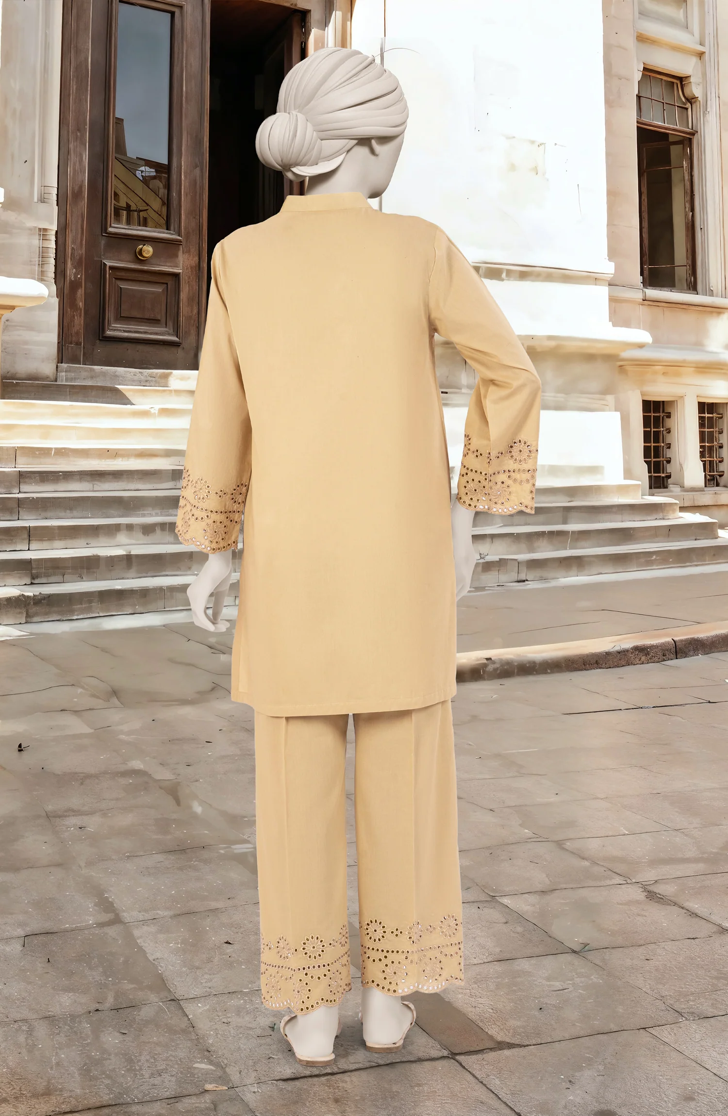 EMBROIDERED CAMBRIC STITCHED 2 PIECE - Image 5