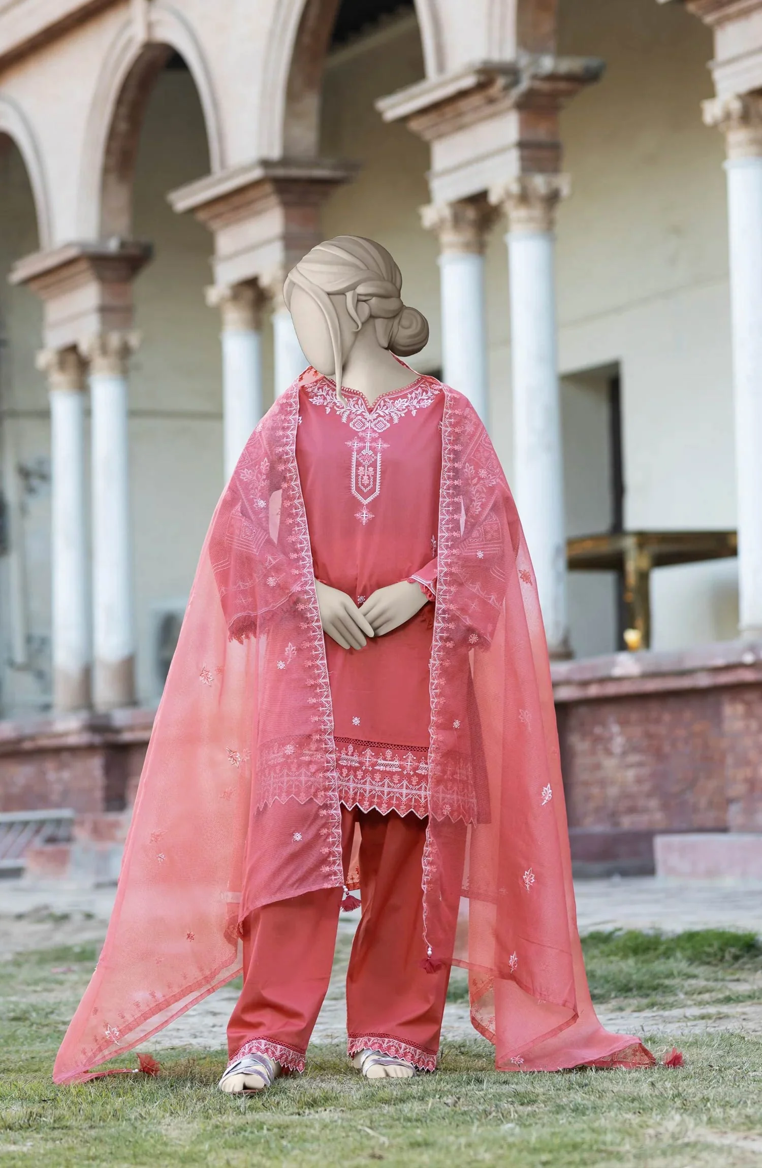 EMBROIDERED CAMBRIC STITCHED 3 PIECE - Image 4