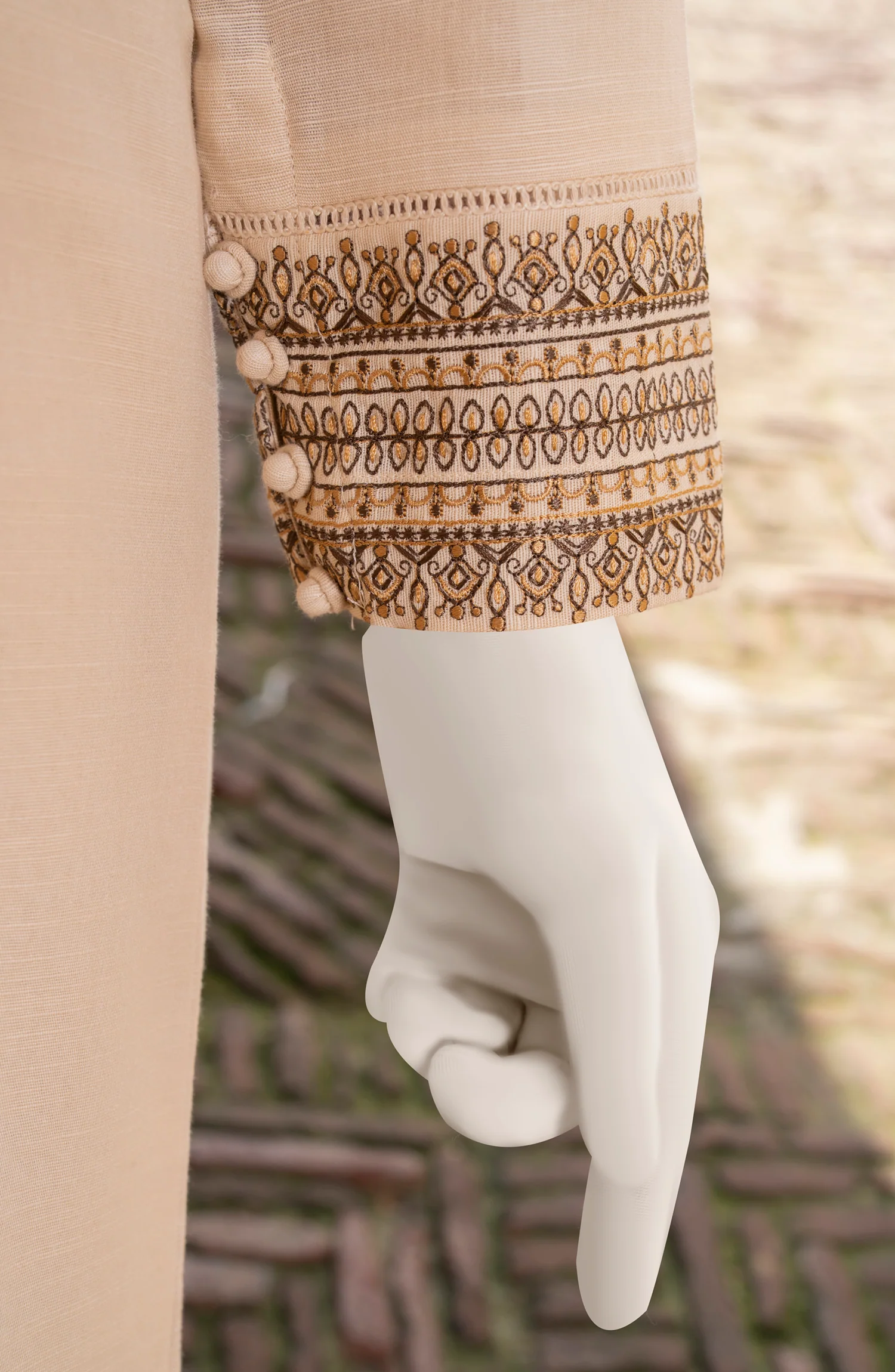 EMBROIDERED KHADDAR STITCHED 2 PIECE - Image 2