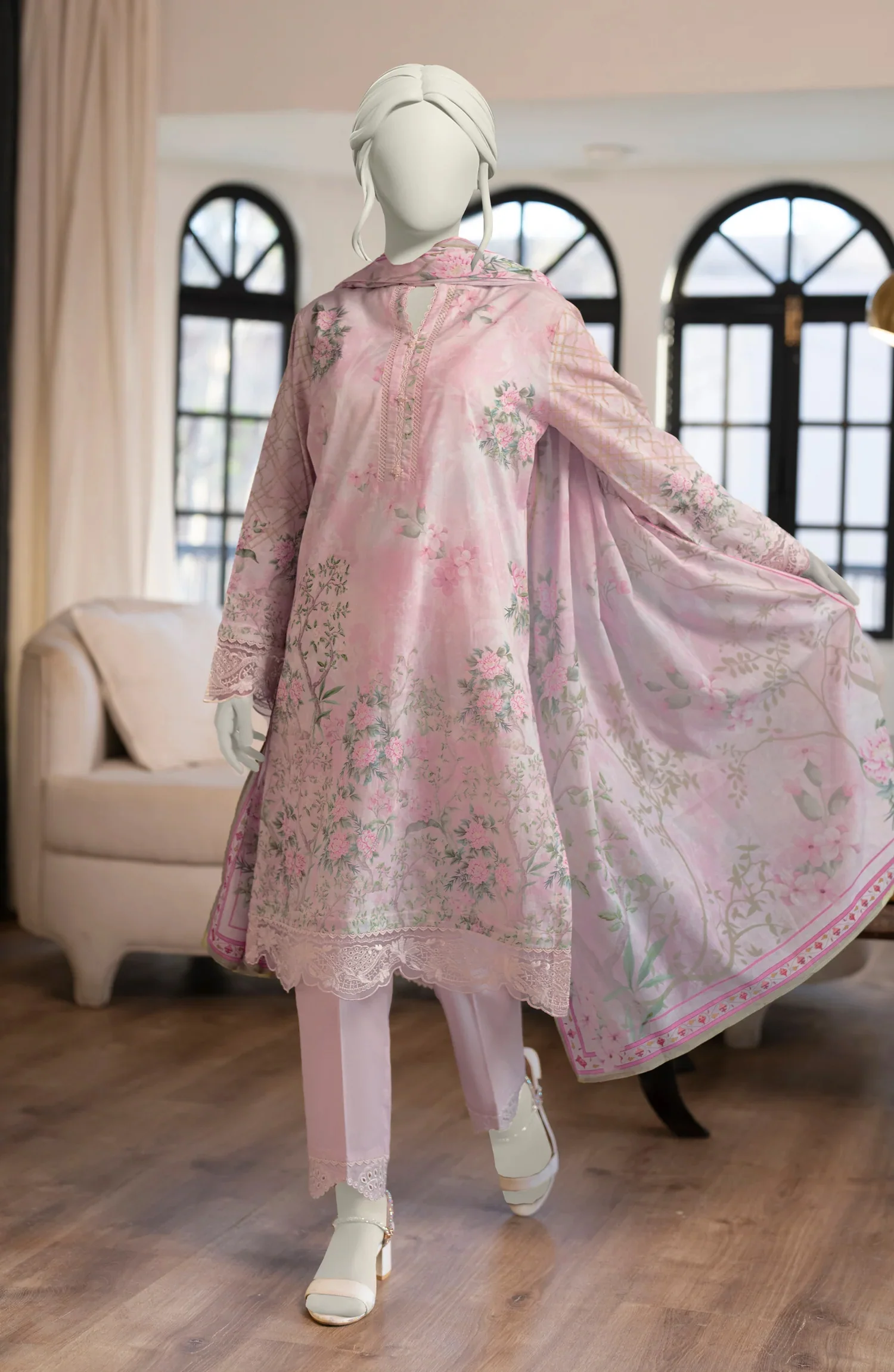 EMBROIDERED LAWN STITCHED 3 PIECE - Image 4