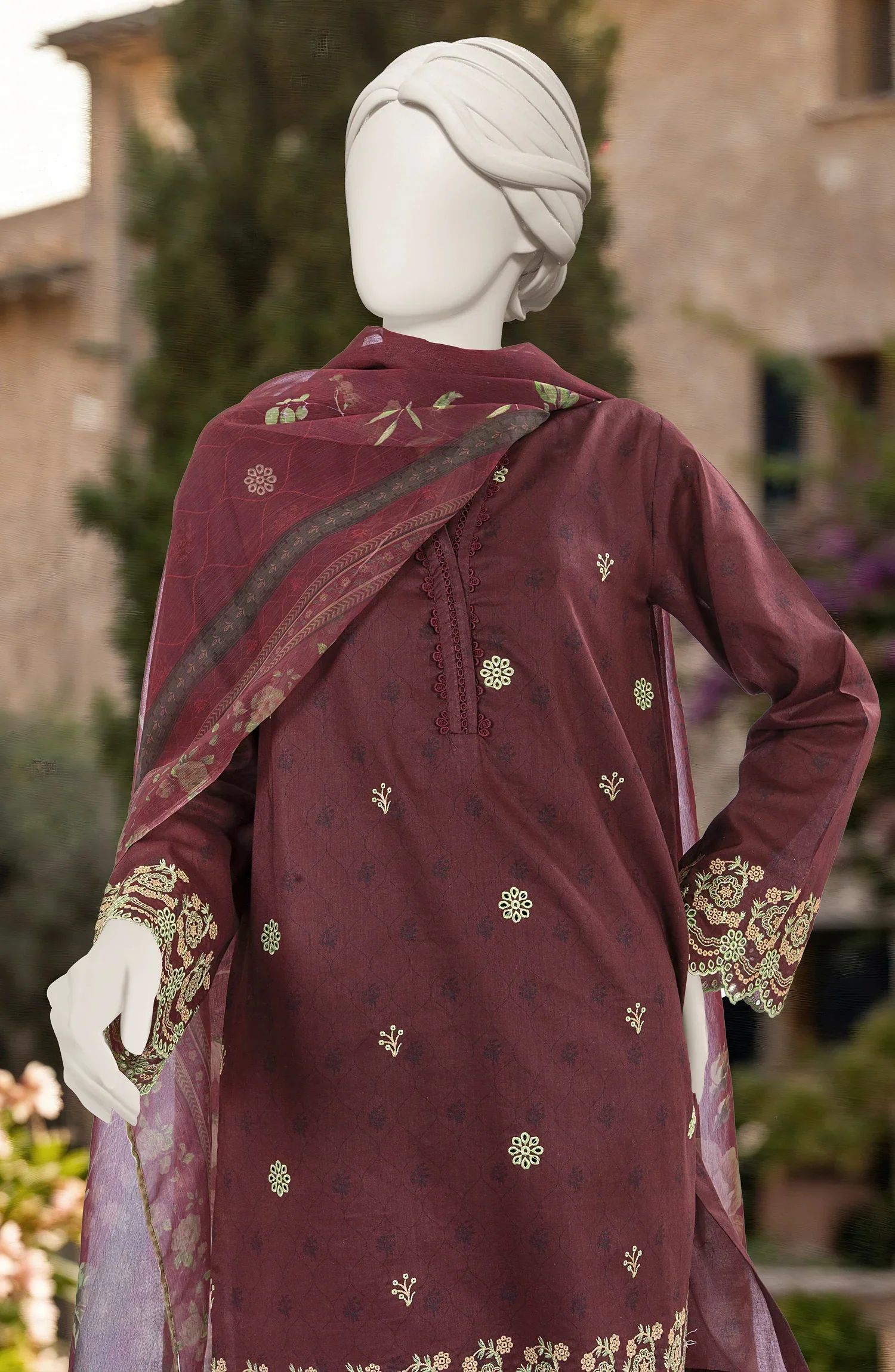 EMBROIDERED PRINTED LAWN 3PCS UNSTITCHED - Image 2
