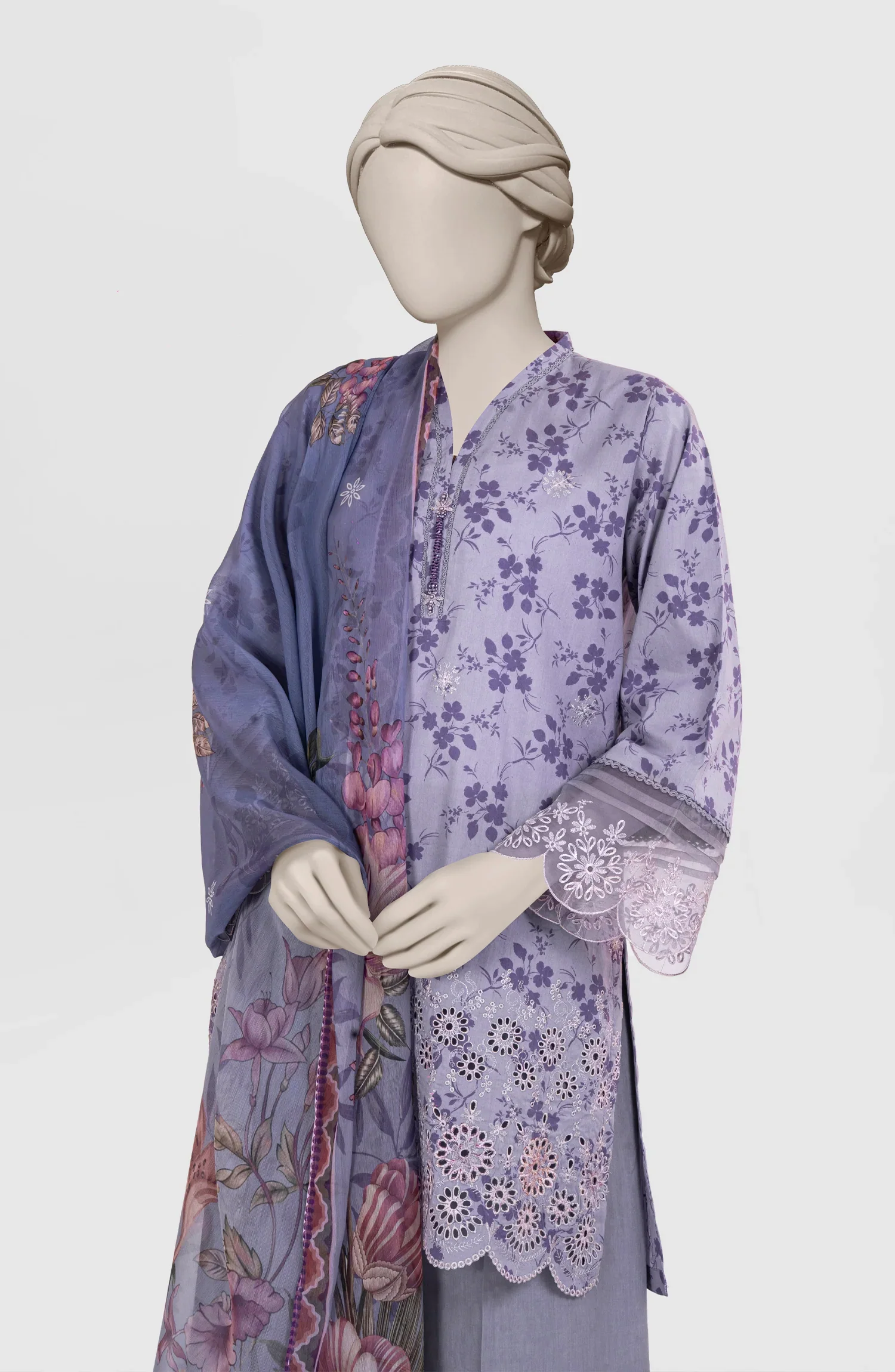 EMBROIDERED PRINTED LAWN 3PCS UNSTITCHED - Image 3
