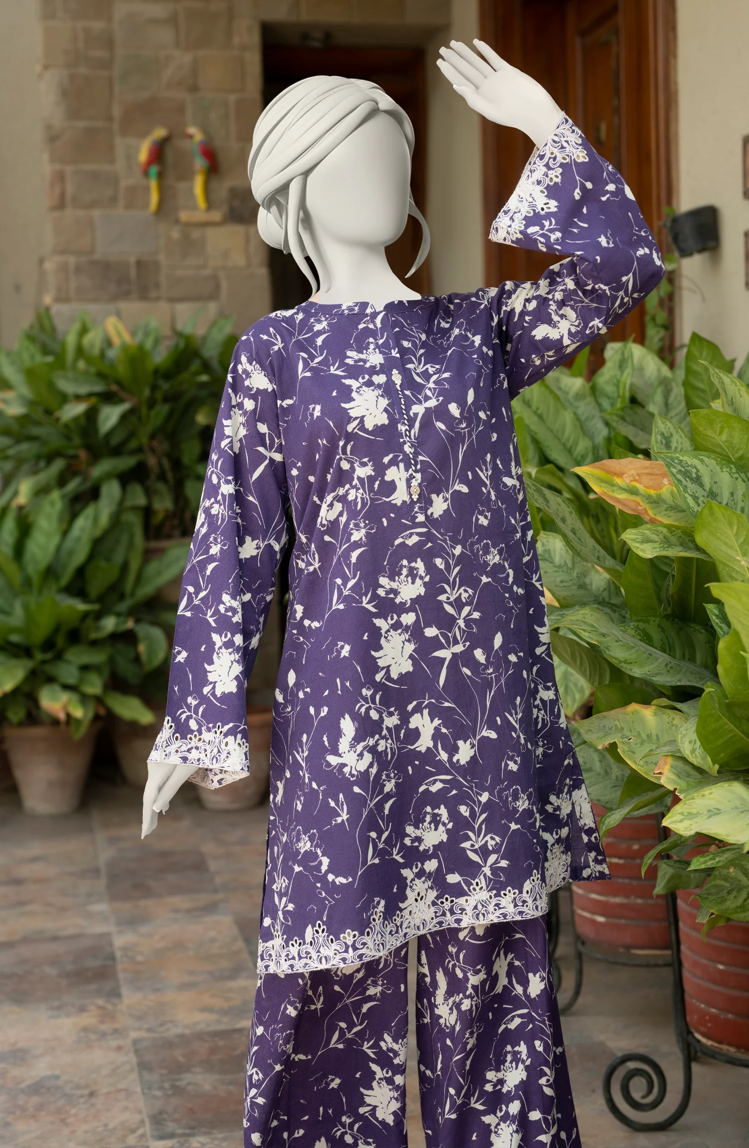 EMBROIDERED PRINTED LAWN STITCHED 2 PIECE - Image 4