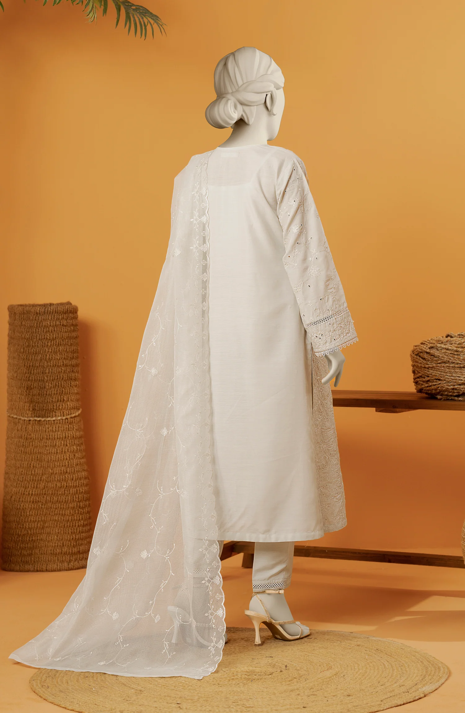 EMBROIDERED RAW SILK 3 PCS UNSTITCHED - Image 5