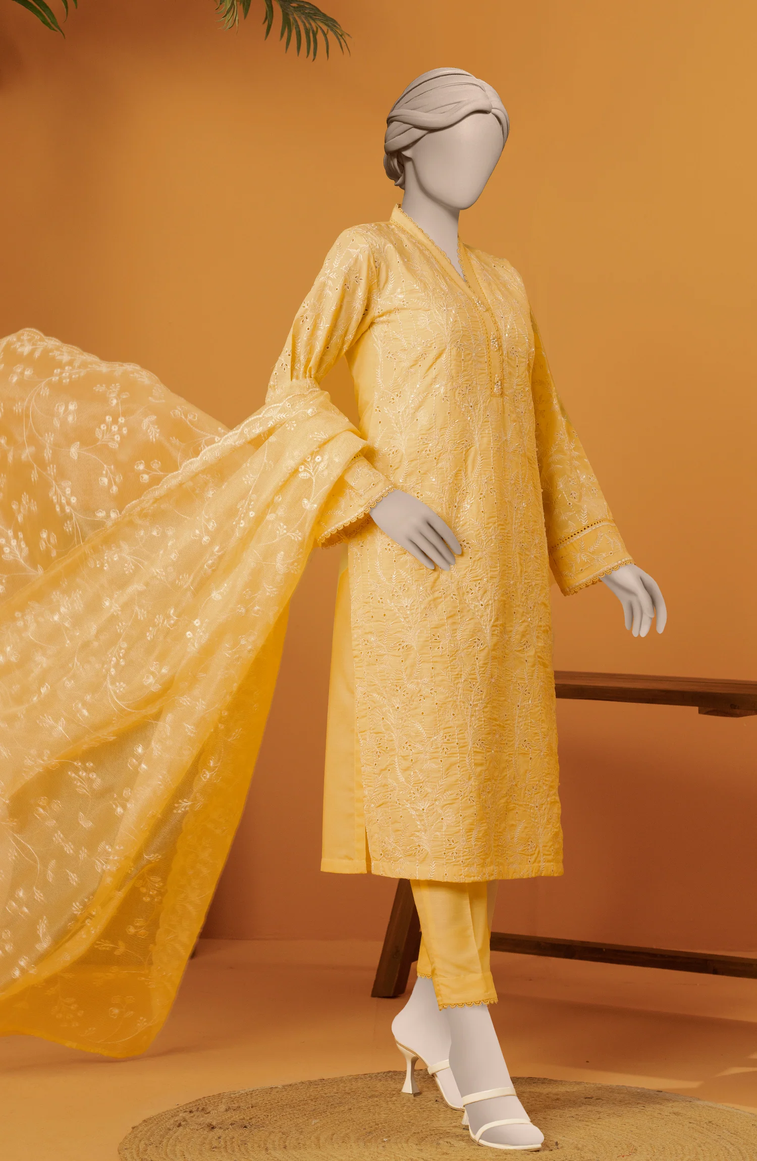 EMBROIDERED RAW SILK 3 PCS UNSTITCHED