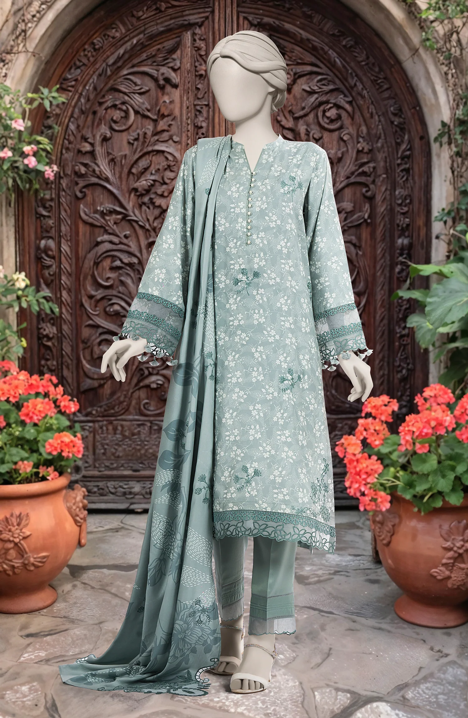 EMBROIDERED TWILL VISCOSE 3 PCS UNSTITCHED