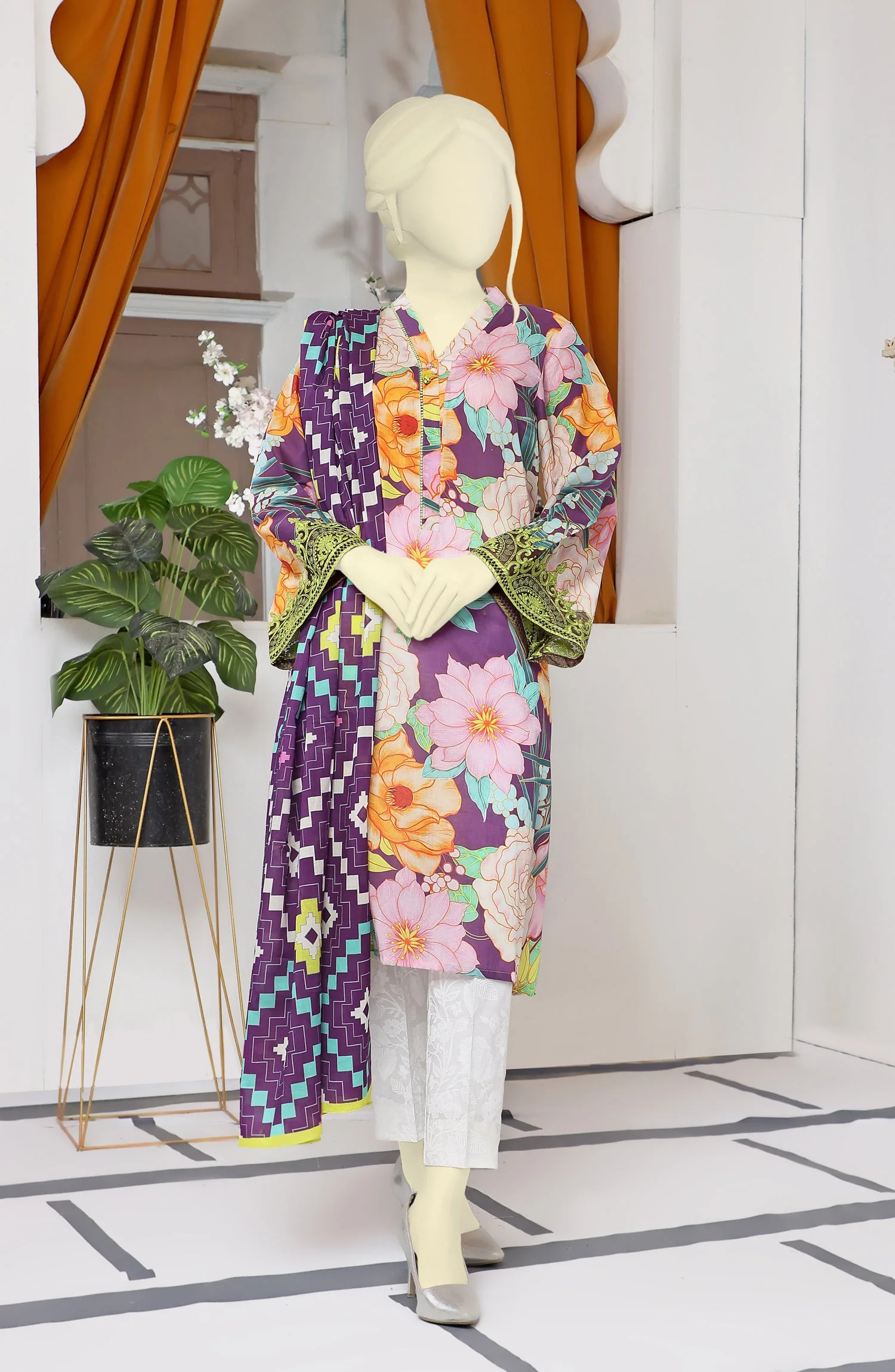 EXCLUSIVE COLLECTION'22 ENORMOUS DEPTH PRINTED LAWN 3PC STITCHED SUIT