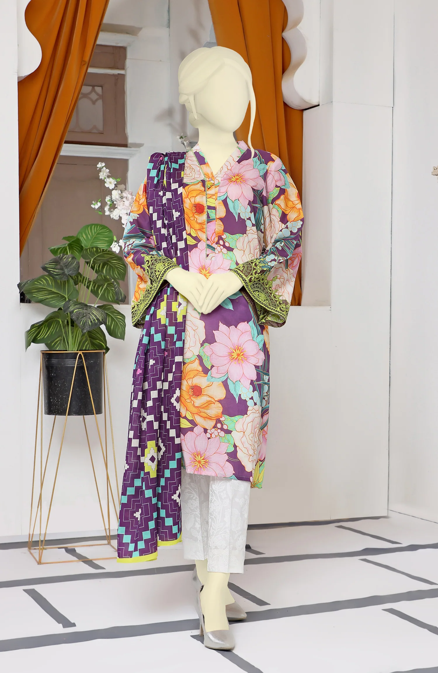 EXCLUSIVE COLLECTION'22 ENORMOUS DEPTH PRINTED LAWN 3PC UNSTITCHED