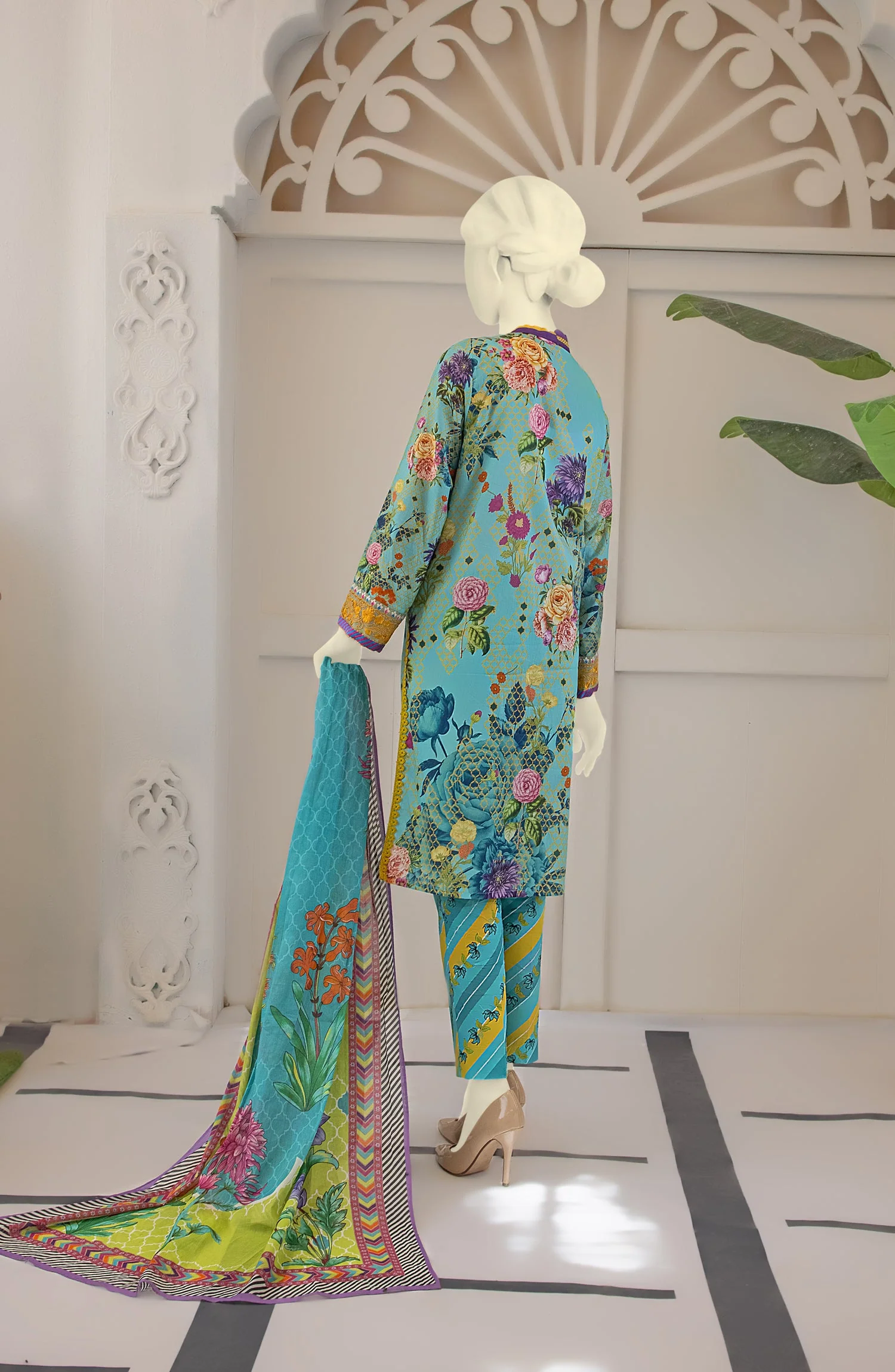 EXCLUSIVE COLLECTION'22 PIGMENT PRINTED LAWN 3PC STITCHED SUIT - Image 2