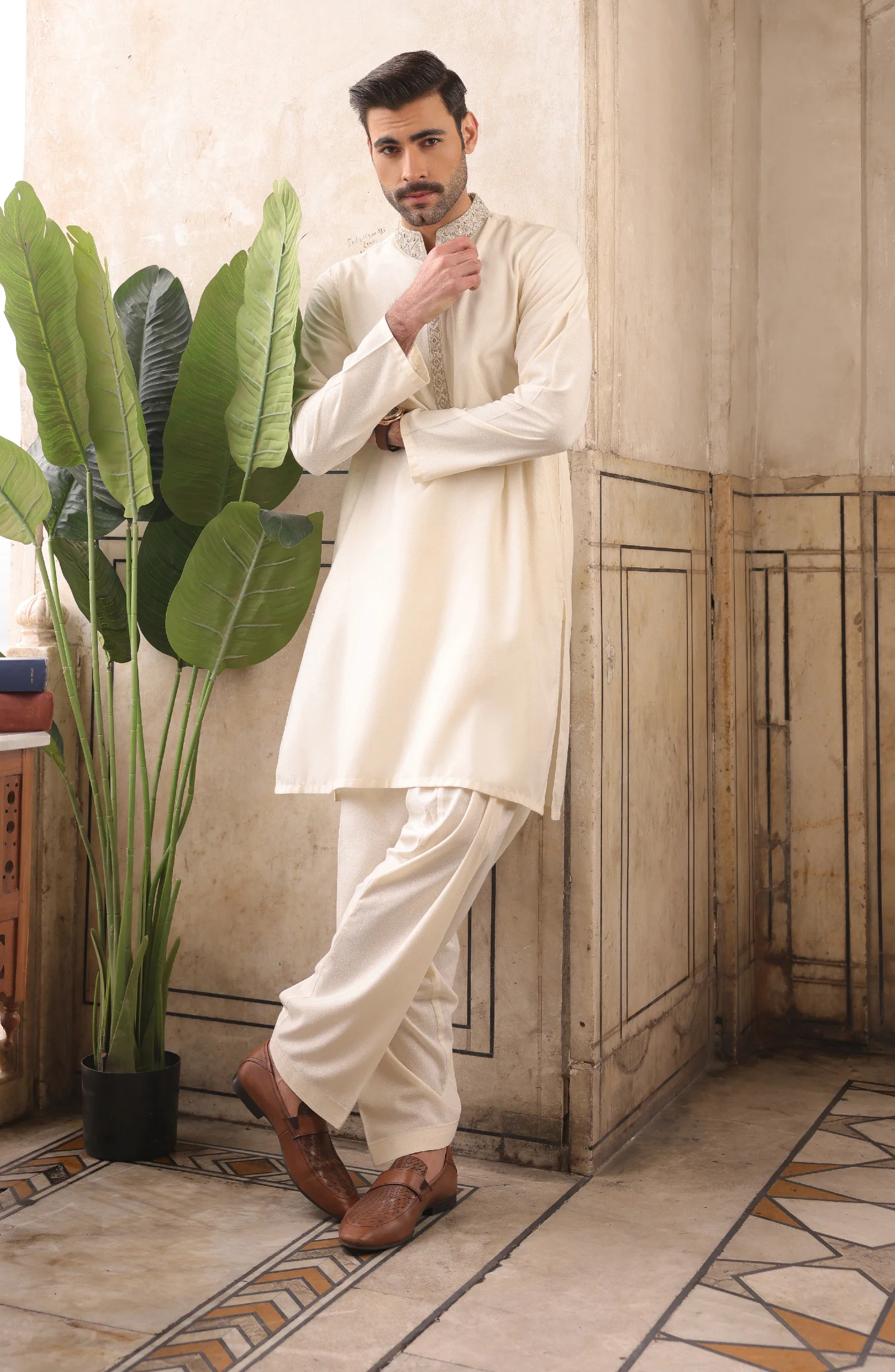 FESTIVE'22 MEN FORMAL KAMEEZ SHALWAR CREAM - Image 2