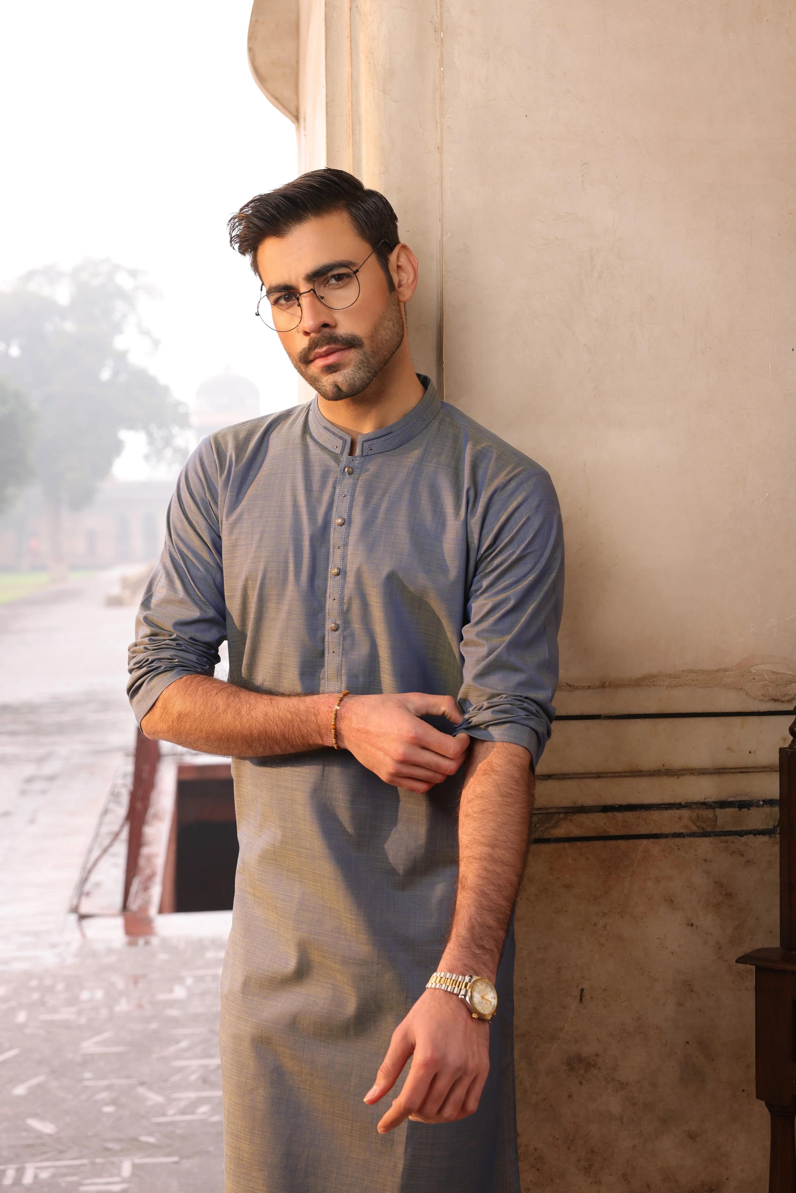 FESTIVE'22 MEN KURTA CASUAL DARK BLUE - Image 3
