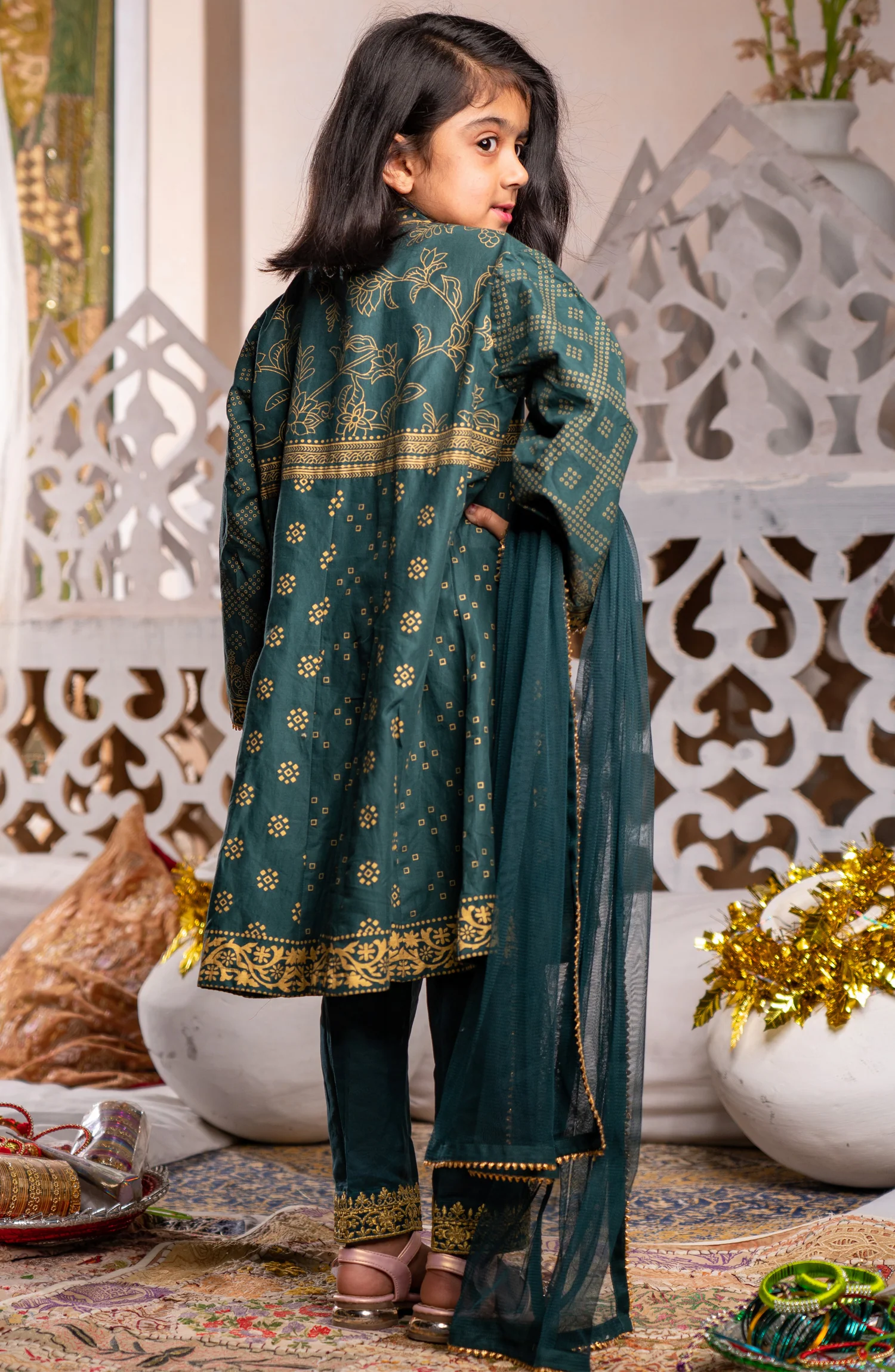 FESTIVE'22 ZARAFSHAN SEMI FORMAL GIRLS 3PC STITCHED SUIT - Image 2