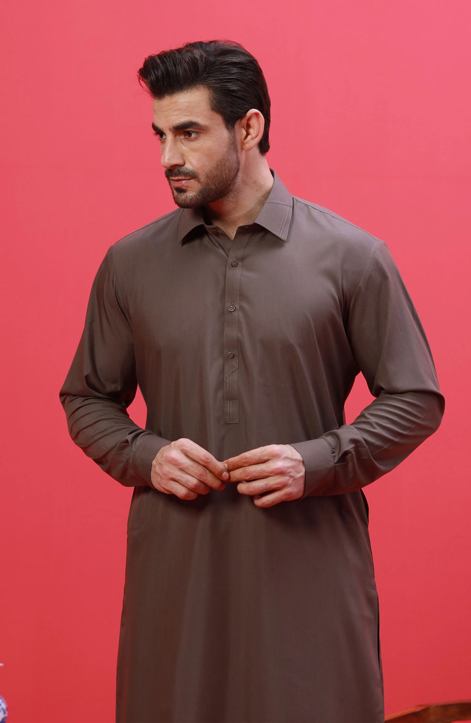 FESTIVE'23 MEN KAMEEZ SHALWAR CASUAL BROWN - Image 2