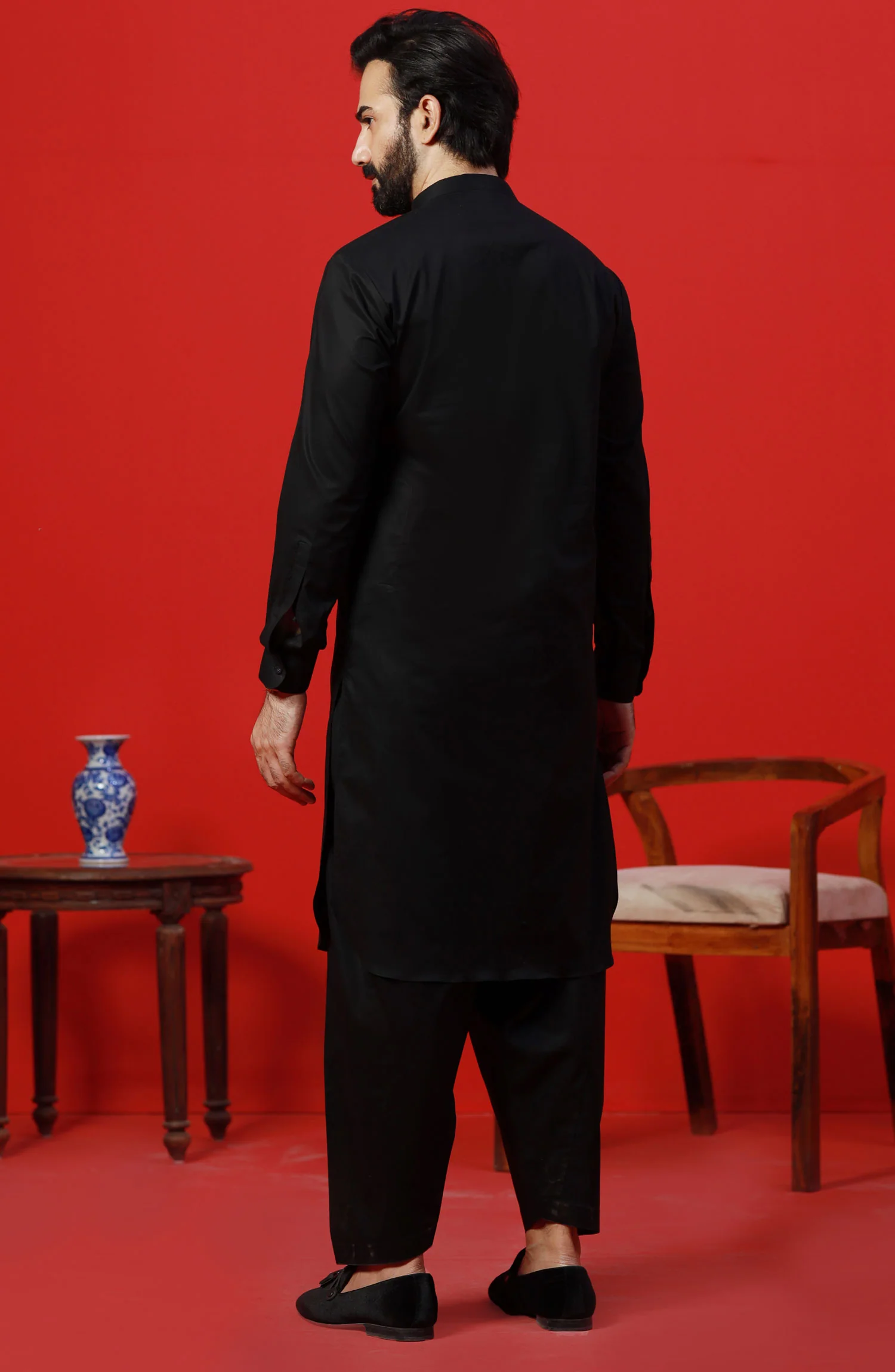 FESTIVE'23 MEN KAMEEZ SHALWAR PLAIN BLACK - Image 3