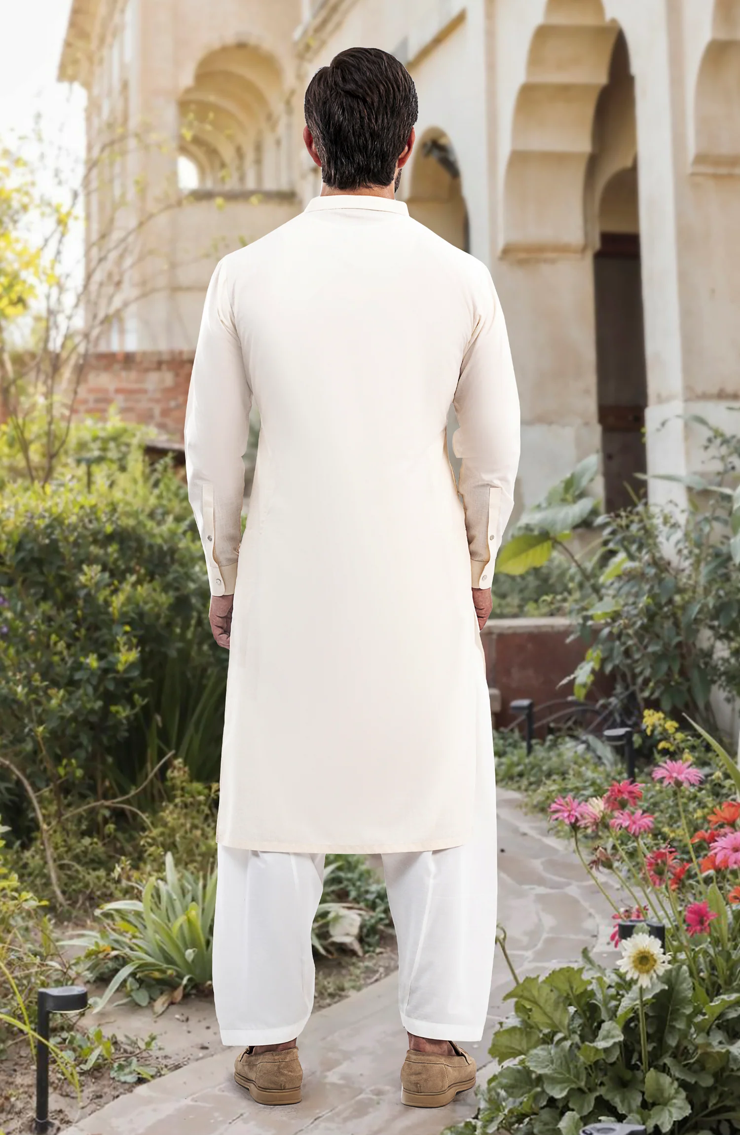 FESTIVE'25 MEN KURTA CREAM - Image 5