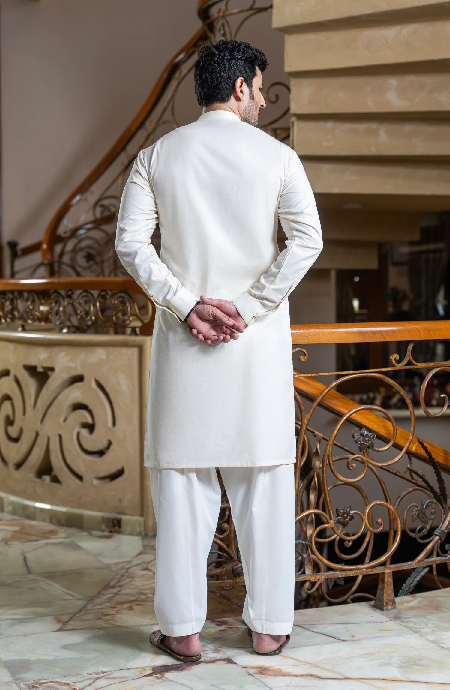 FESTIVE'25 MEN KURTA LIGHT CREAM - Image 8