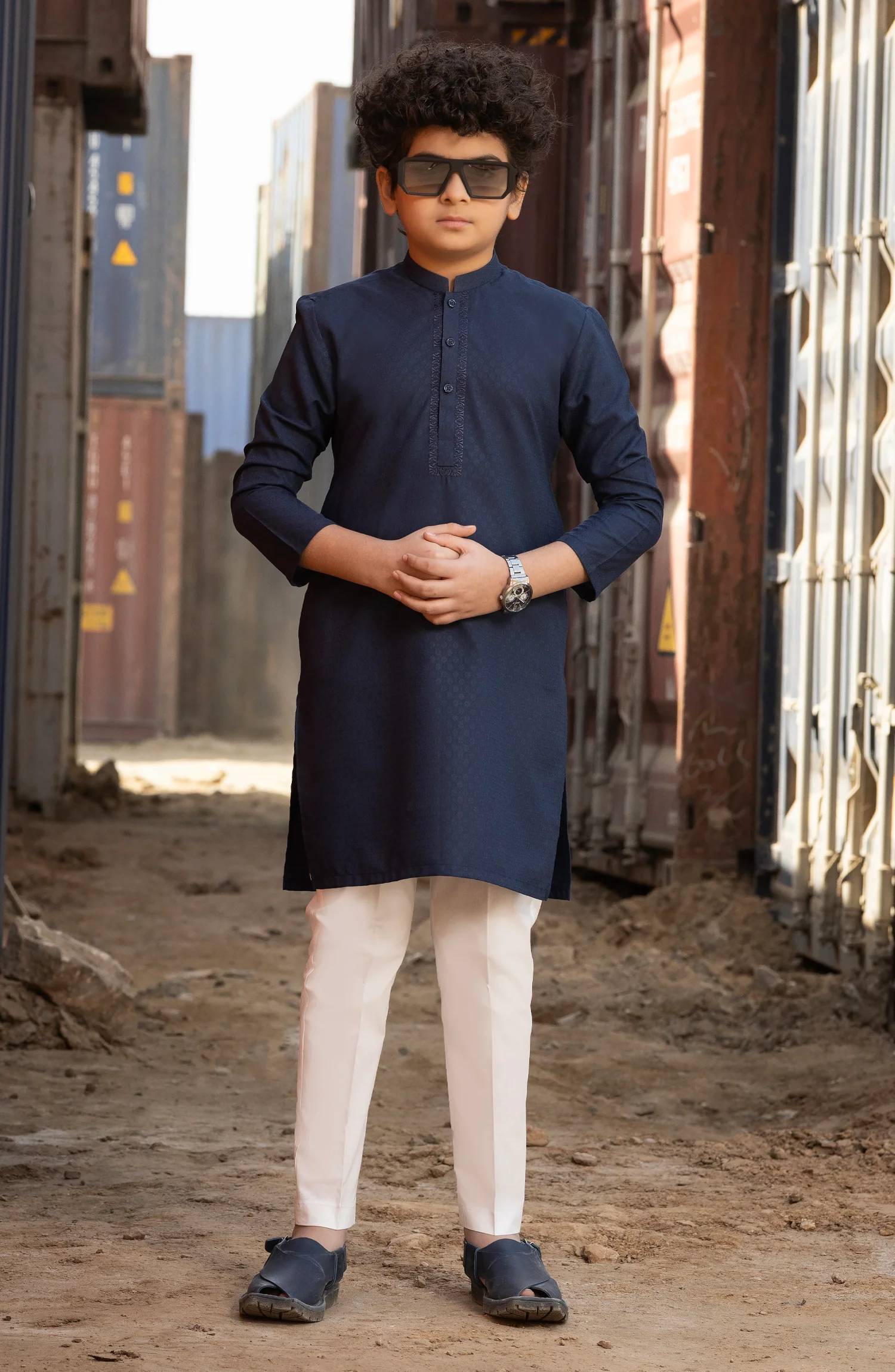 INK-BLUE BLENDED EMBROIDERED KURTA - Image 4