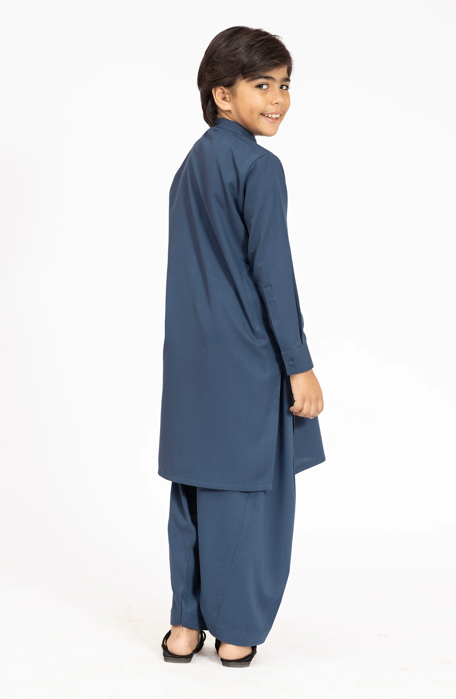 INK-BLUE EMBROIDERED BLENDED KAMEEZ SHALWAR - Image 3