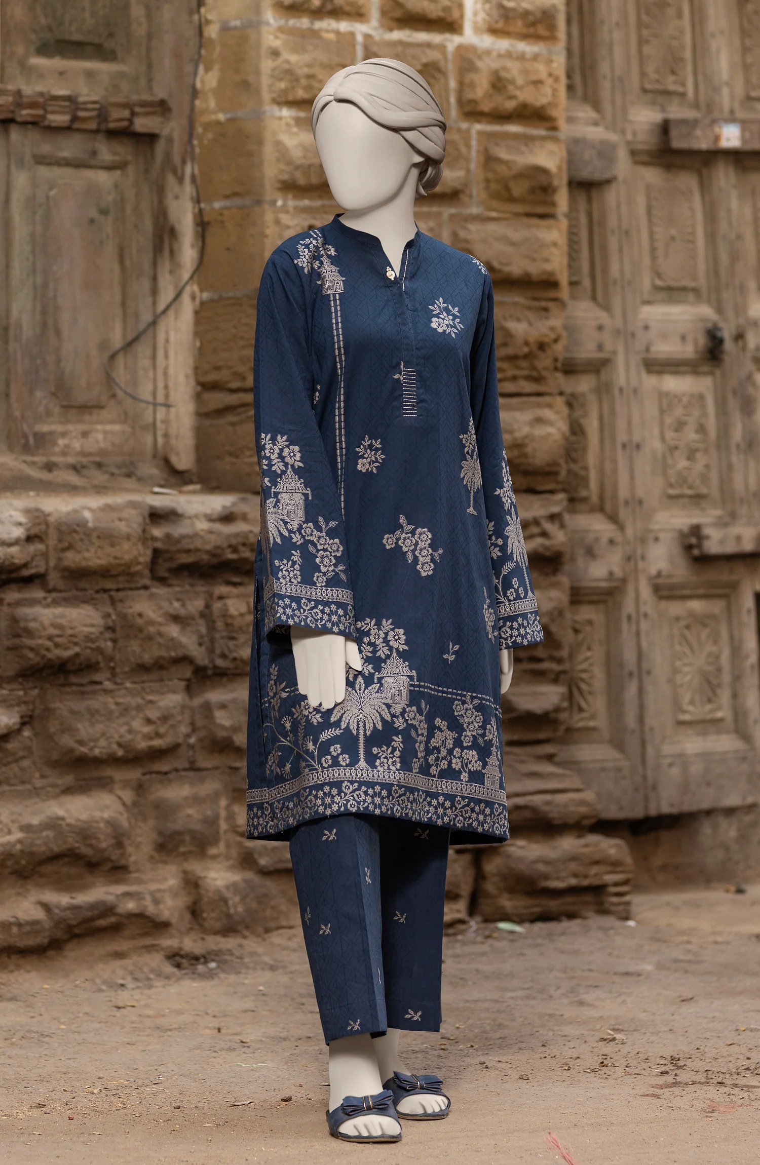 JACQUARD STITCHED 2 PIECE - Image 3