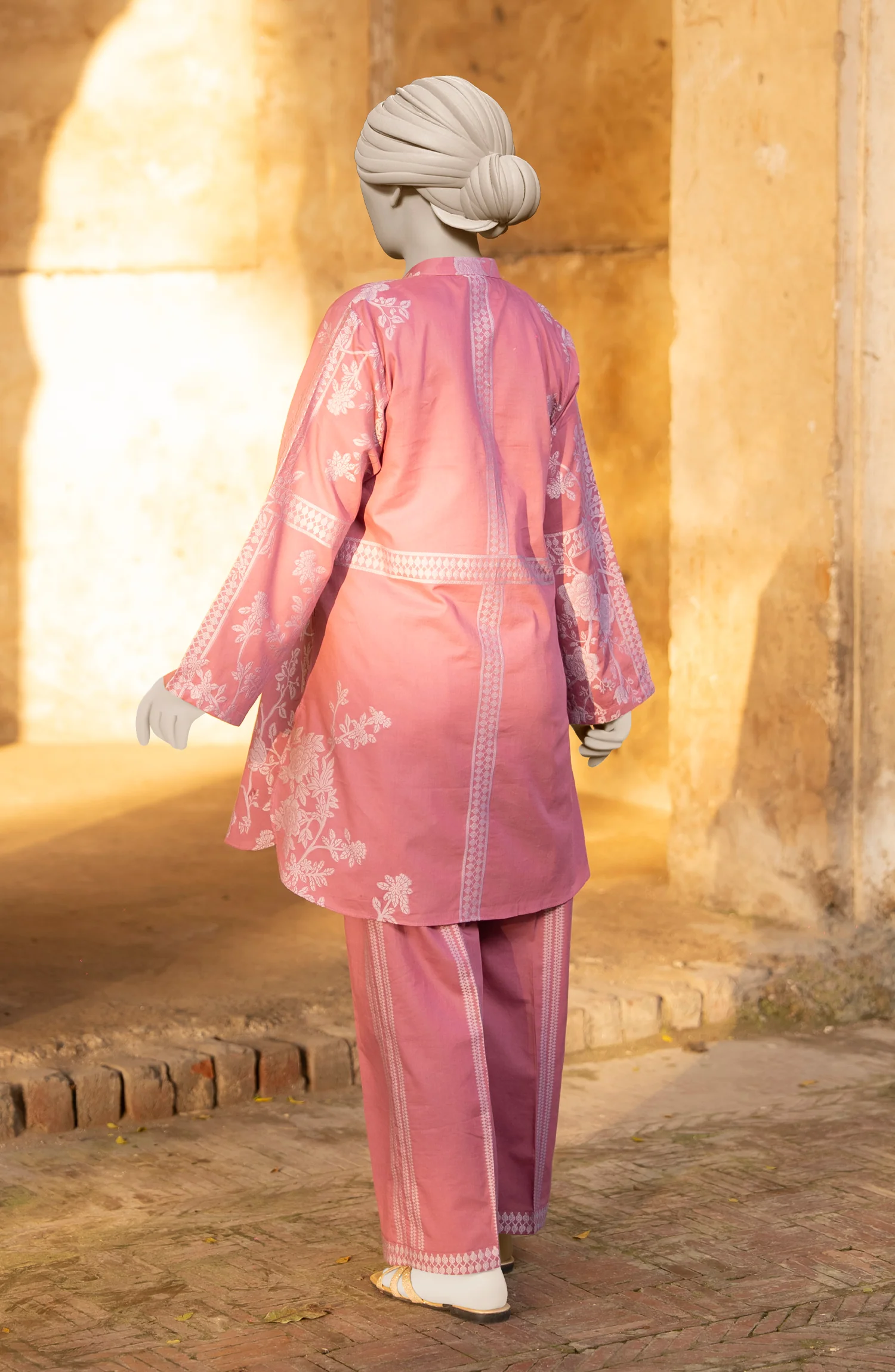 JACQUARD STITCHED 2 PIECE - Image 4