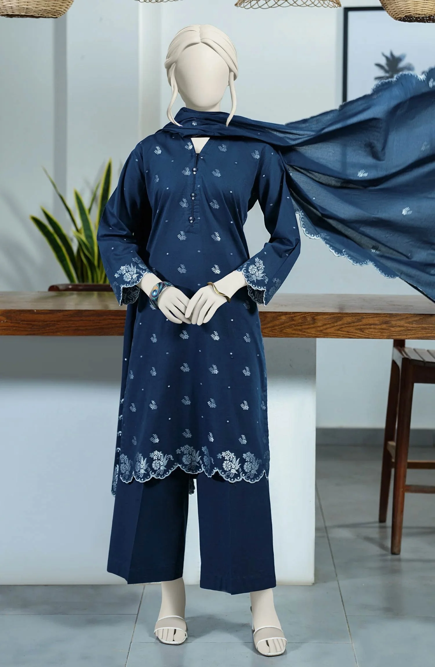 JACQUARD STITCHED 3 PIECE - Image 2