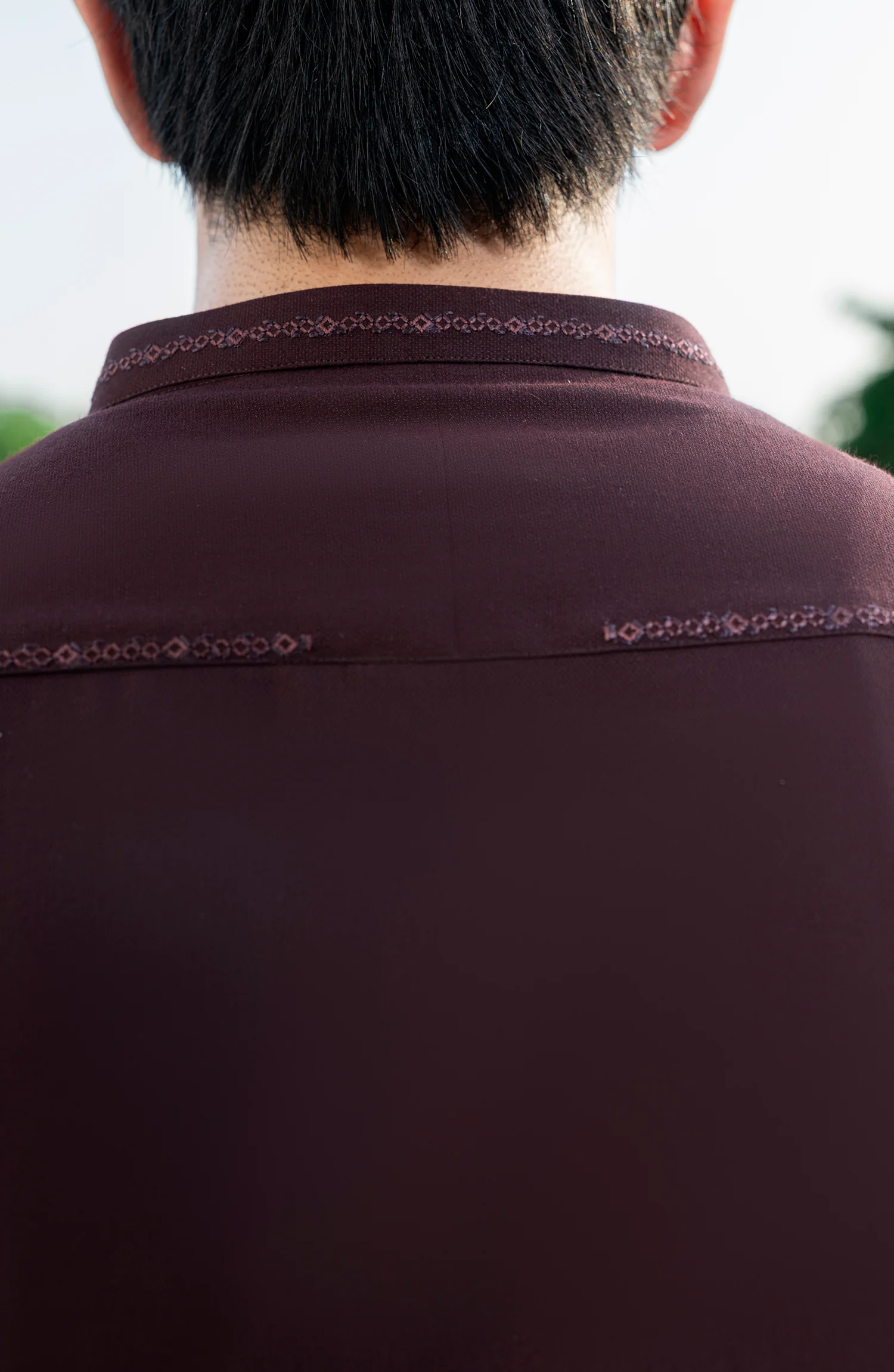 MAROON EMBROIDERED BLENDED KAMEEZ SHALWAR - Image 4