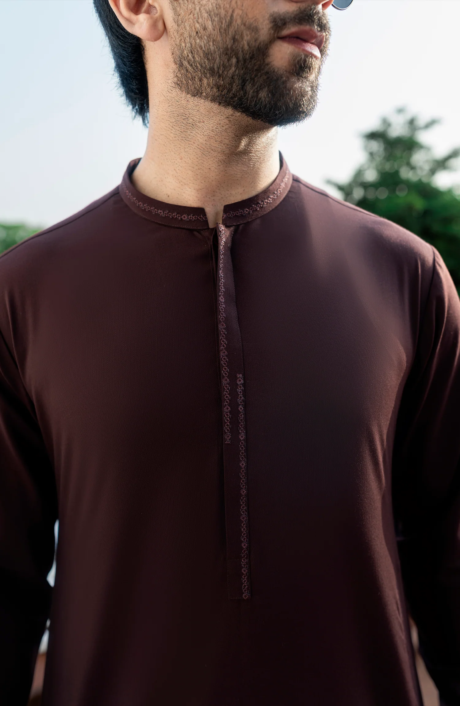 MAROON EMBROIDERED BLENDED KAMEEZ SHALWAR - Image 5