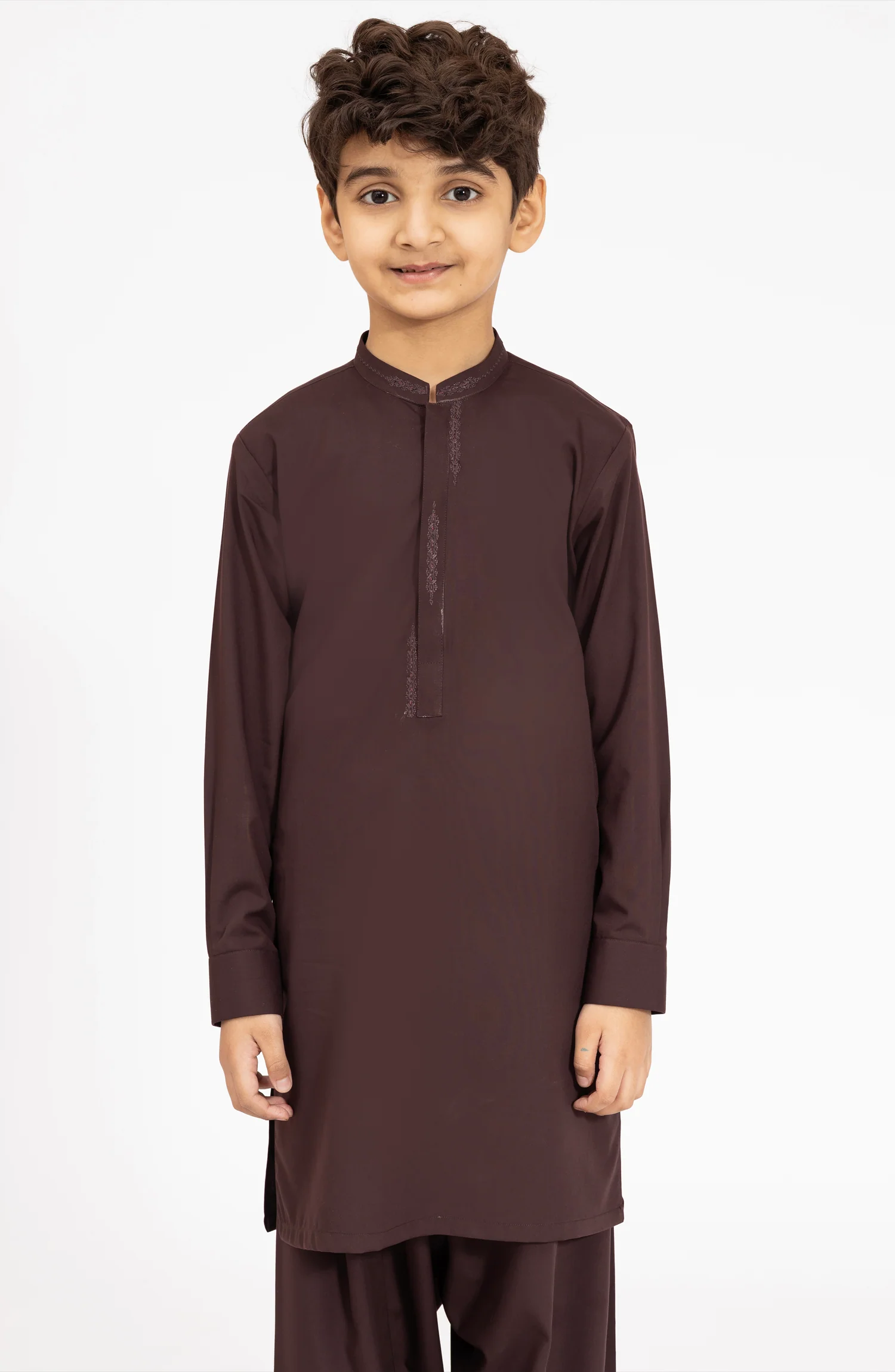 MAROON EMBROIDERED BLENDED KAMEEZ SHALWAR - Image 3