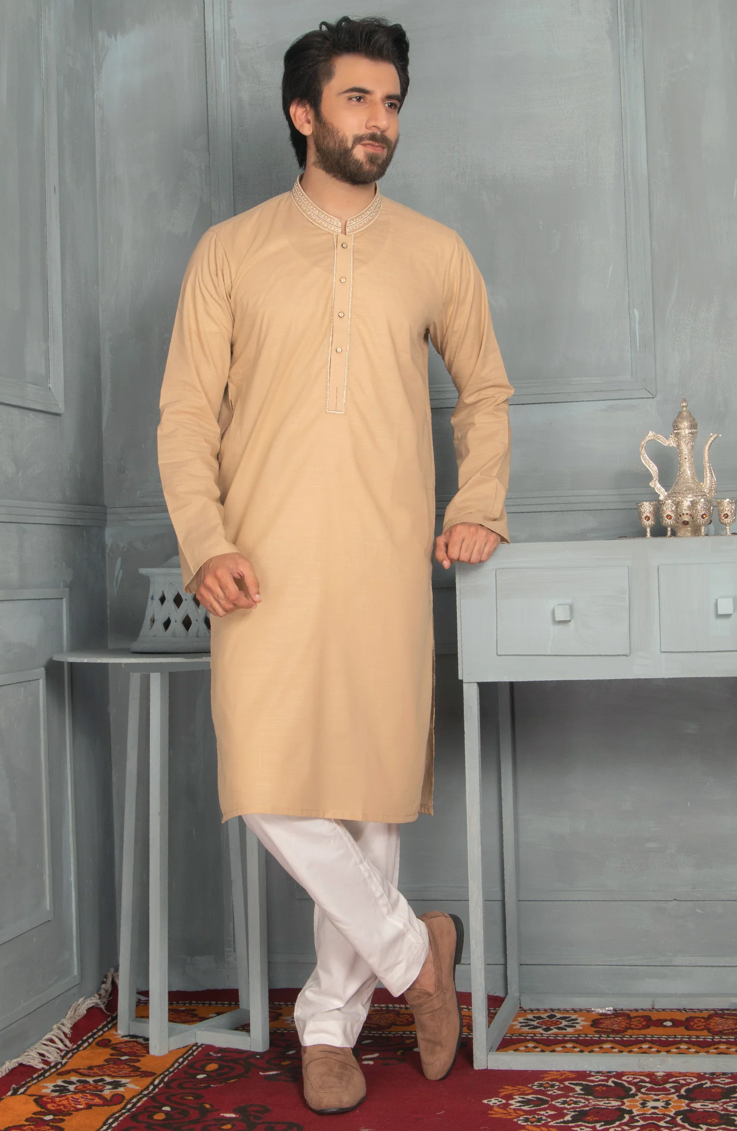 MEN EMBROIDERY FORMAL KURTA BRONZE - Image 3