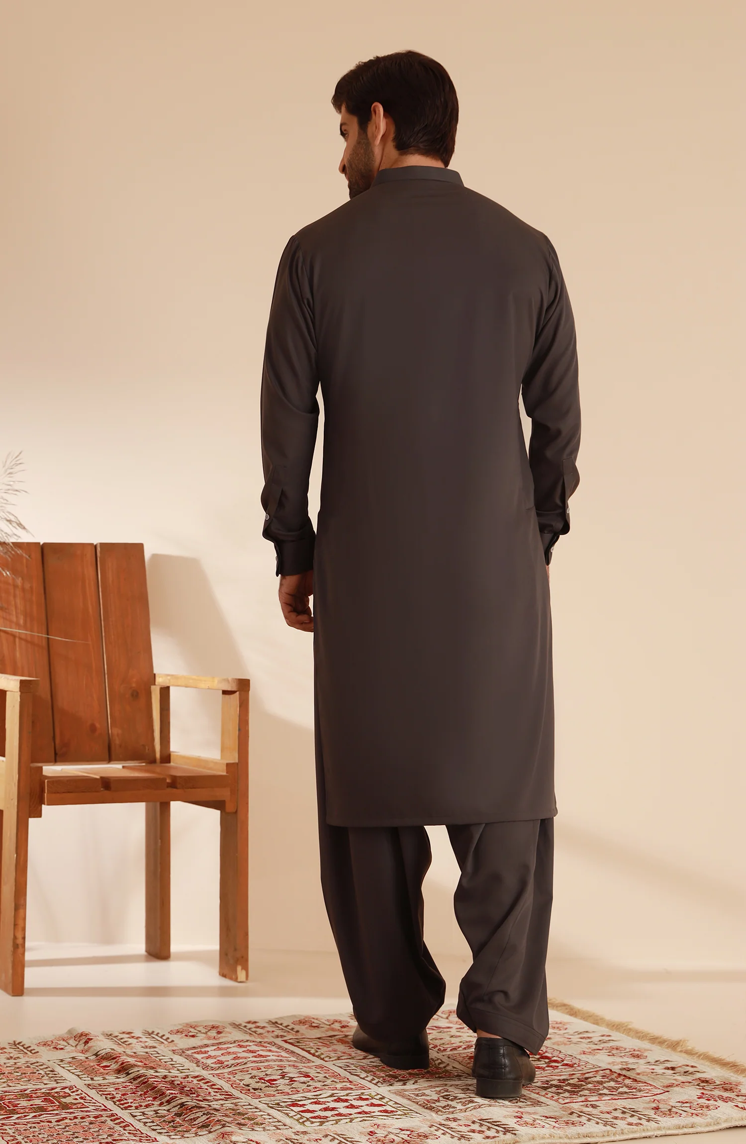 MEN KAMEEZ SHALWAR CHARCOAL - Image 4