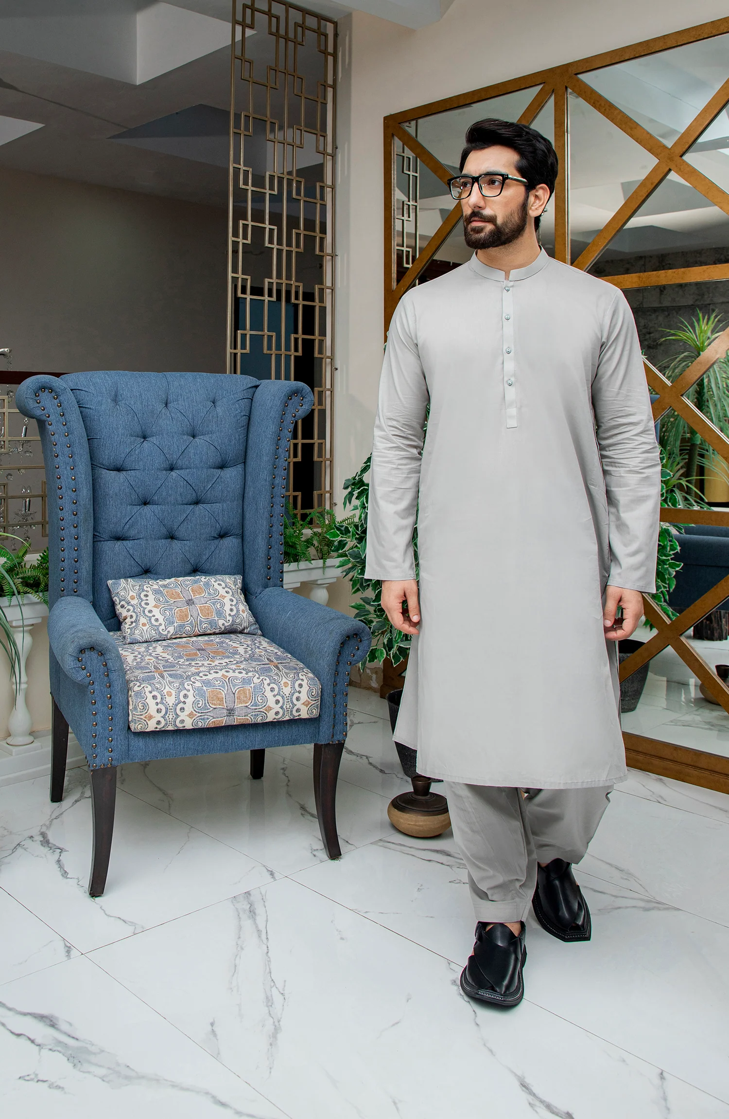 MEN KAMEEZ SHALWAR PLAIN GREY