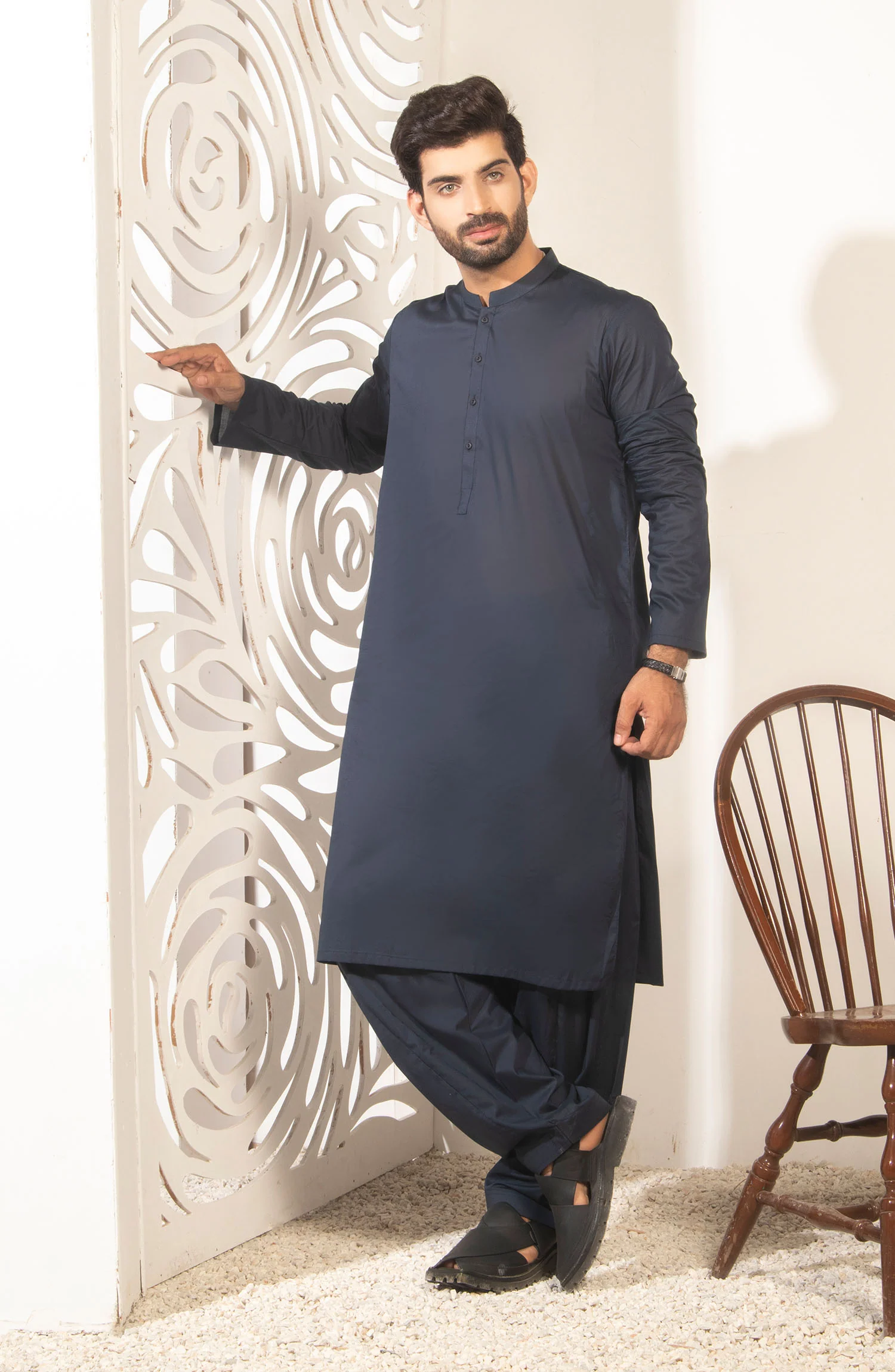 MEN KAMEEZ SHALWAR PLAIN NAVY BLUE - Image 3