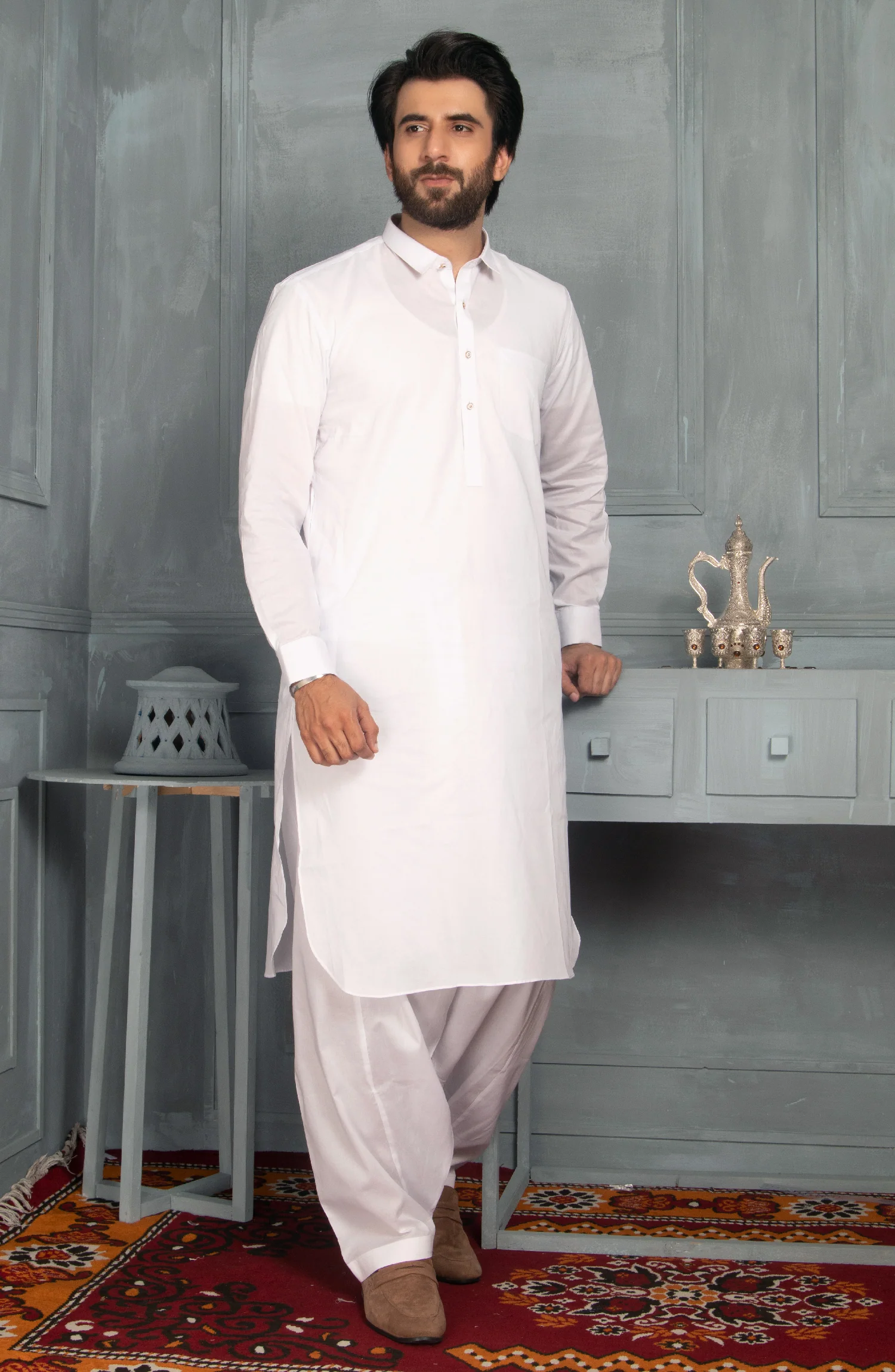 MEN KAMEEZ SHALWAR PLAIN WHITE